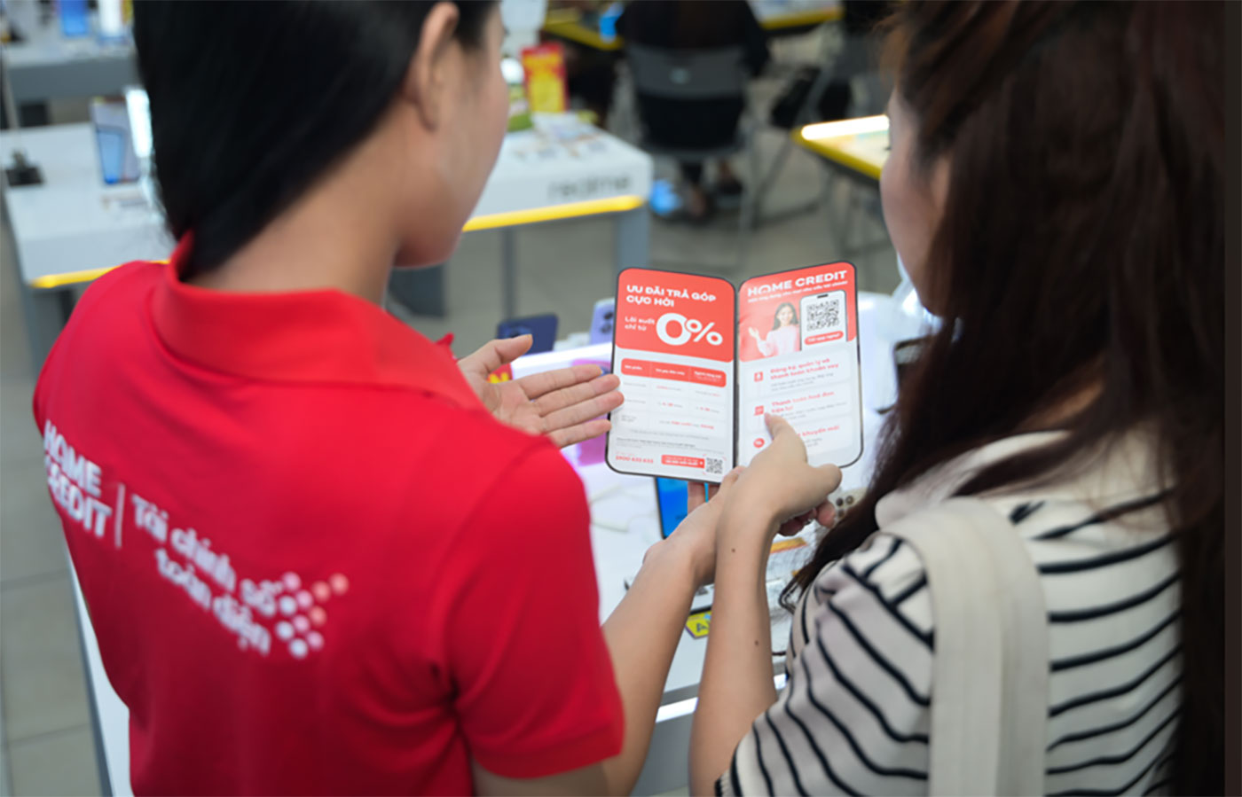 Những mảnh ghép đời thường ‘Góp nên Tết Nhà Vô Giá’ - Ảnh 4.