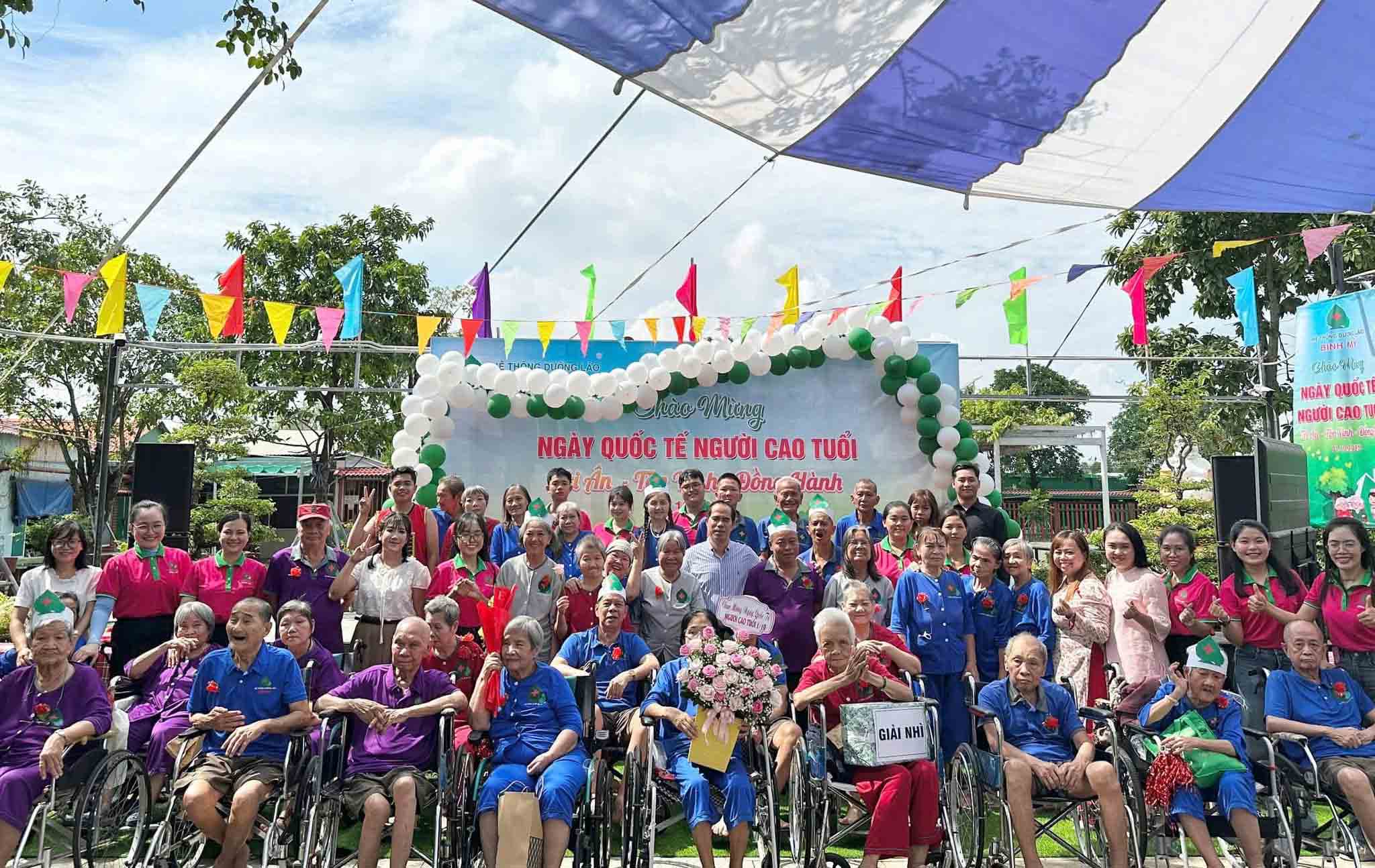 Người già và dưỡng lão: Ngăn ngừa bạo hành - Ảnh 4.