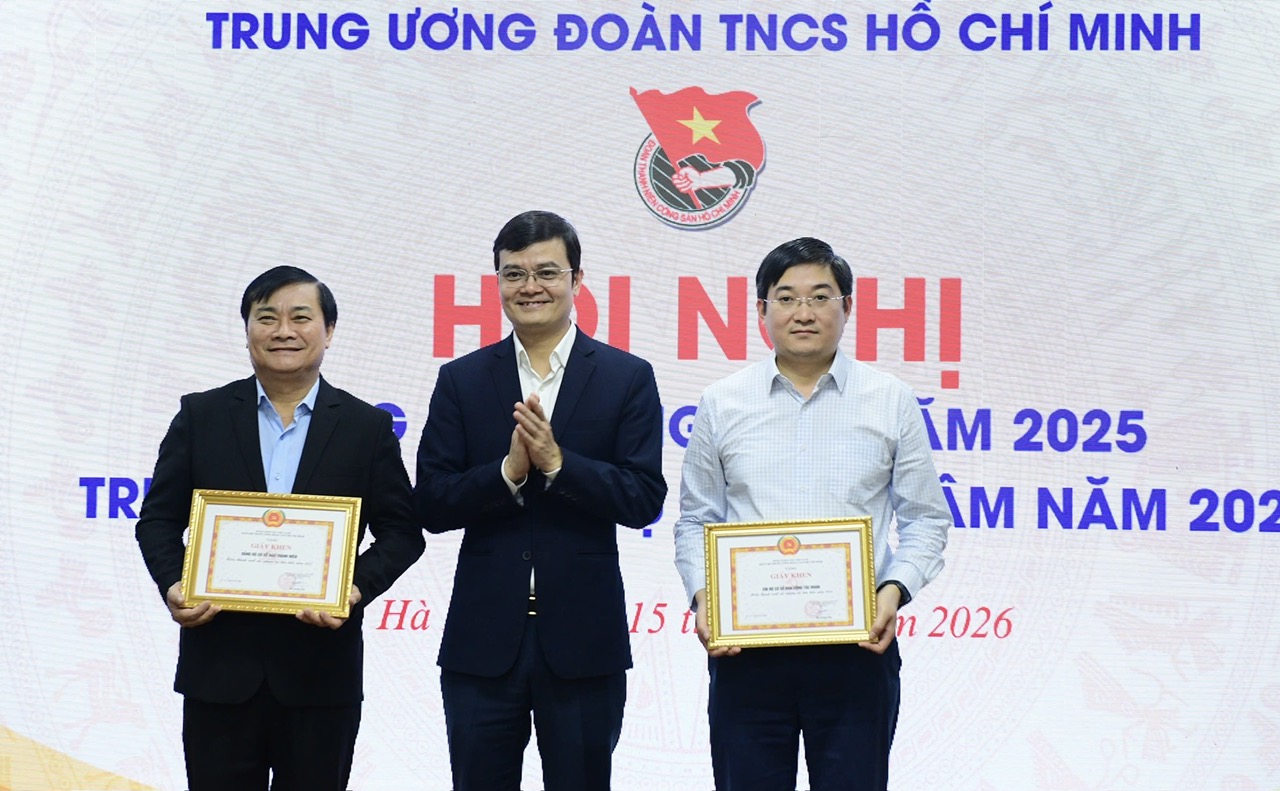 Cán bộ, công chức T.Ư Đoàn đều có tinh thần trách nhiệm cao - Ảnh 2. Cán bộ, công chức T.Ư Đoàn đều có tinh thần trách nhiệm cao - Ảnh 2.