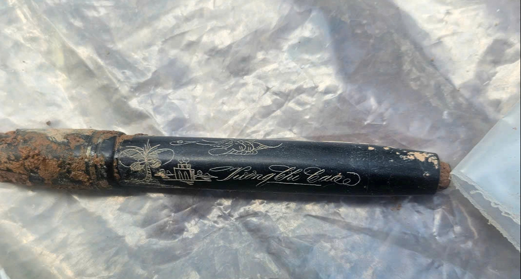 Quảng Trị: Phát hiện 2 hài cốt liệt sĩ kèm di vật khắc tên Vương Chí Cao- Ảnh 1.