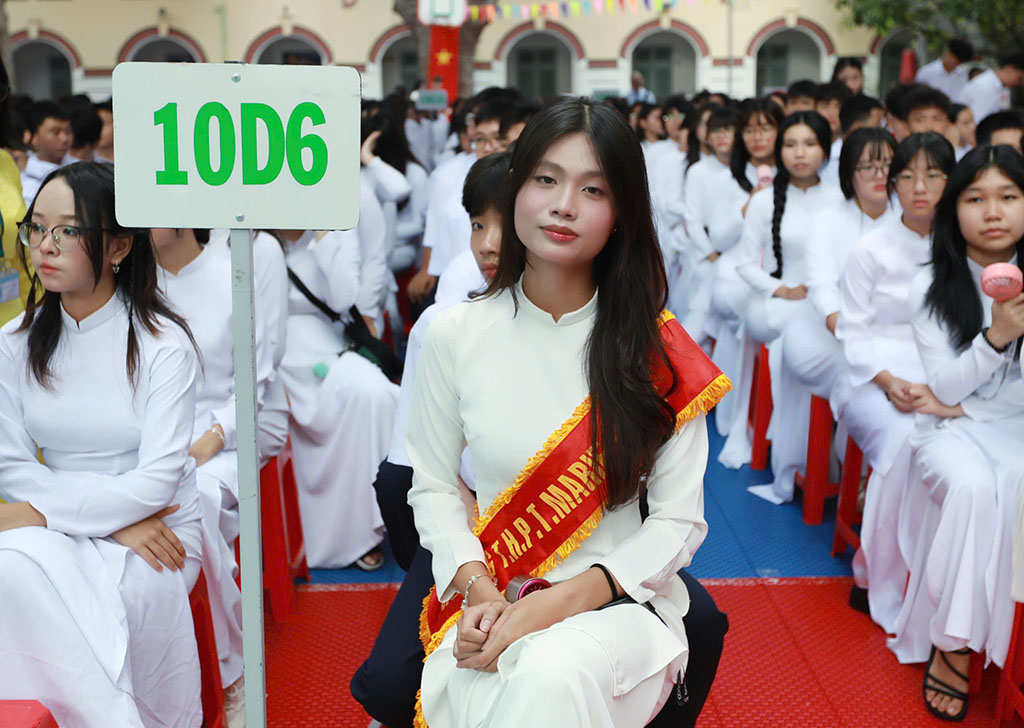 Trường ĐH điều chỉnh tổ hợp xét tuyển, học sinh đổi môn tự chọn - Ảnh 1.