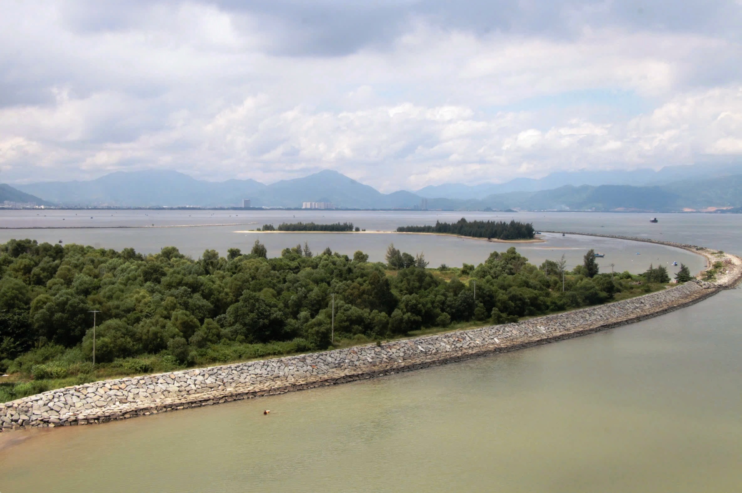 Siêu đô thị lấn biển Đà Nẵng: Xây dựng cơ chế đặc thù cho đảo nhân tạo- Ảnh 1.