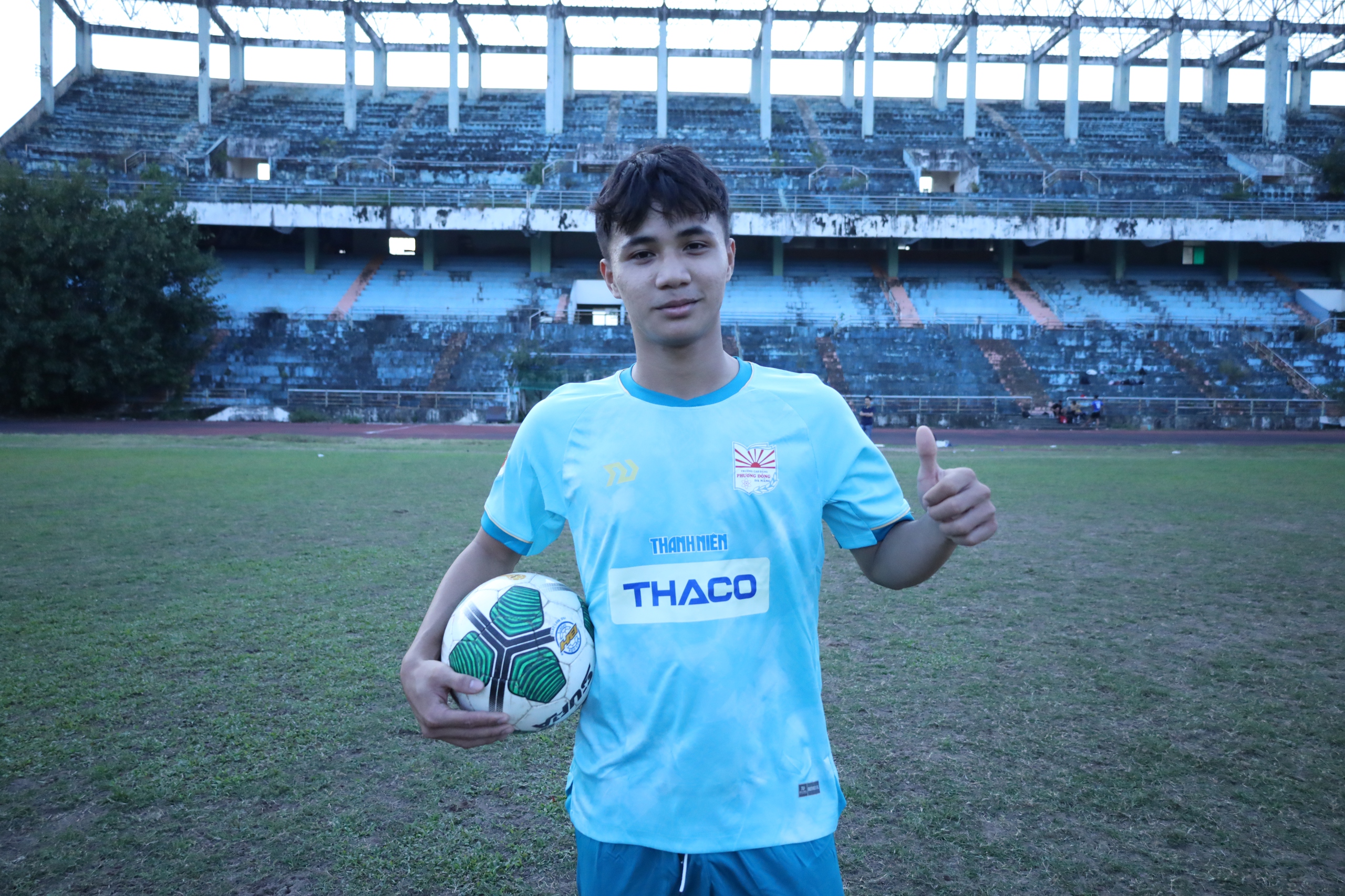 Đội Trường CĐ Phương Đông Đà Nẵng không ngại áp lực, sẵn sàng cống hiến hết mình- Ảnh 6. Đội Trường CĐ Phương Đông Đà Nẵng không ngại áp lực, sẵn sàng cống hiến hết mình- Ảnh 6.