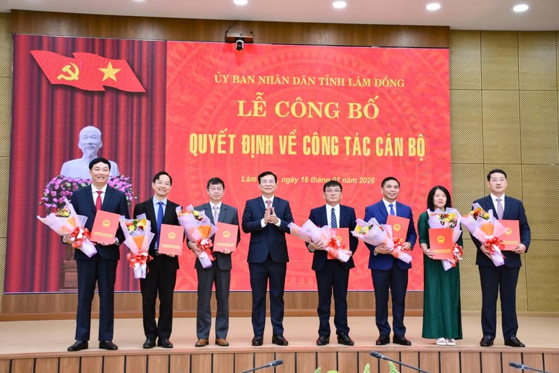 Tỉnh Lâm Đồng điều động và bổ nhiệm cán bộ Sở , phường mới nhất 2023 - Ảnh 1.