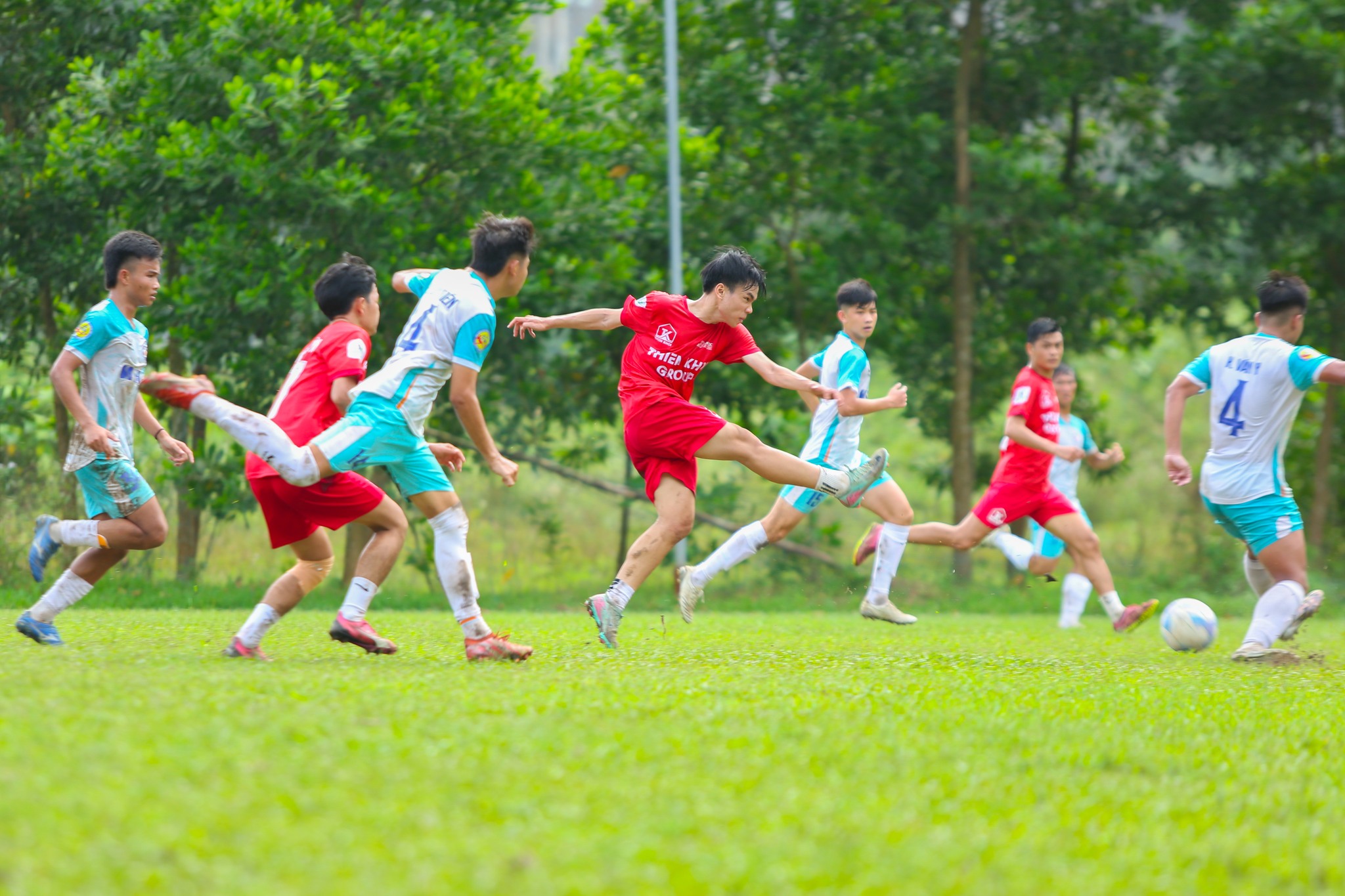 ĐH Duy T&acirc;n trẻ h&oacute;a lực lượng, sẵn s&agrave;ng tạo bất ngờ ở TNSV THACO cup 2026- Ảnh 5.