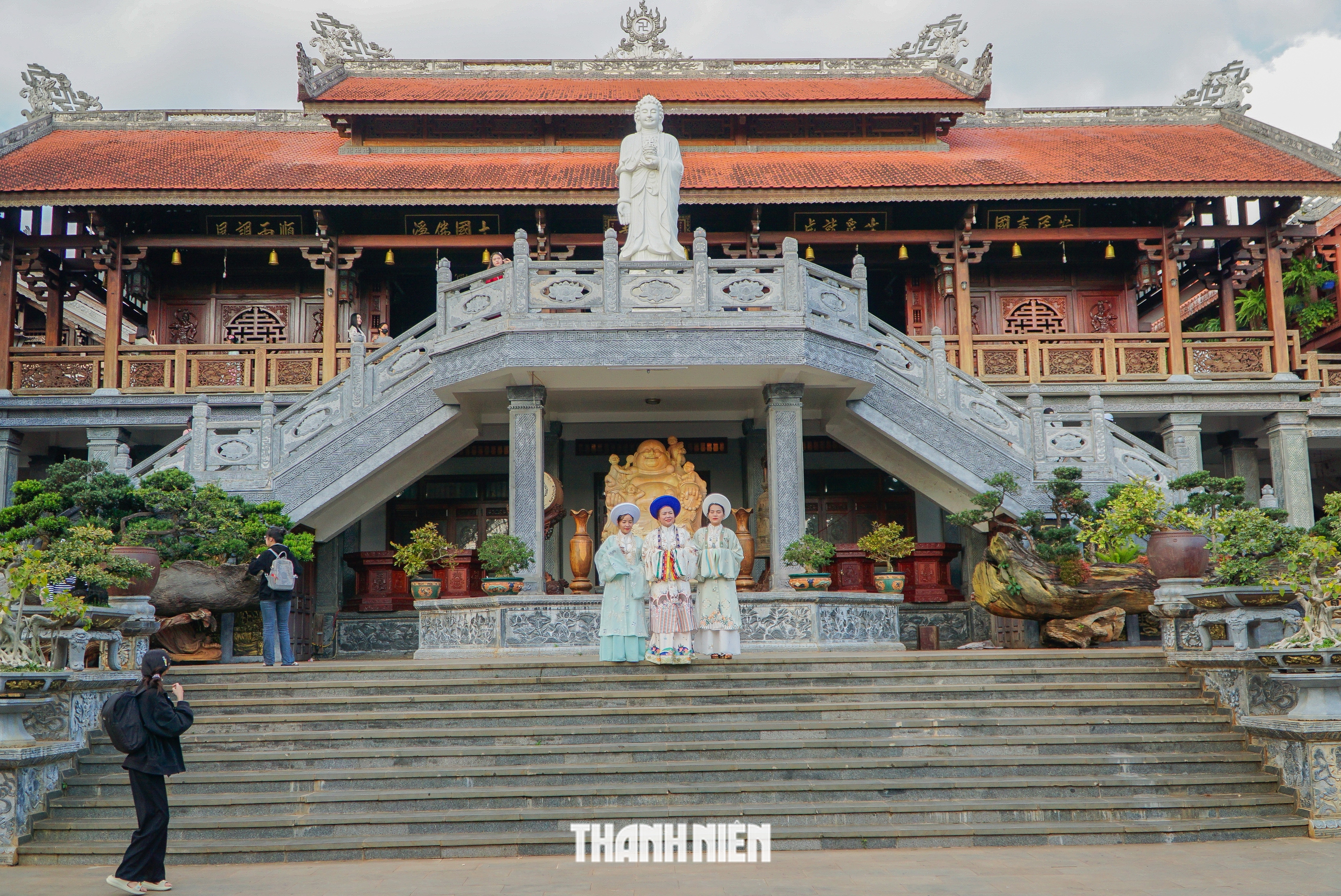 Ch&ugrave;a Sắc tứ Khải Đoan: Ng&ocirc;i cổ tự triều Nguyễn 'g&acirc;y sốt' trước Tết B&iacute;nh Ngọ- Ảnh 2.