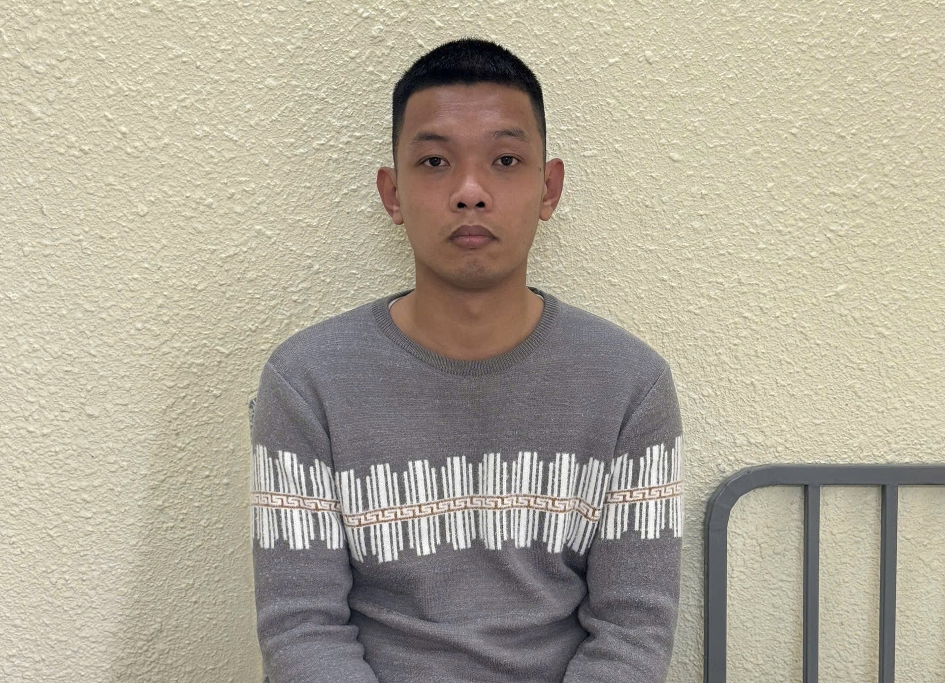 Kẻ giết 2 người ở Hưng Yên bị khởi tố 2 tội danh- Ảnh 1.