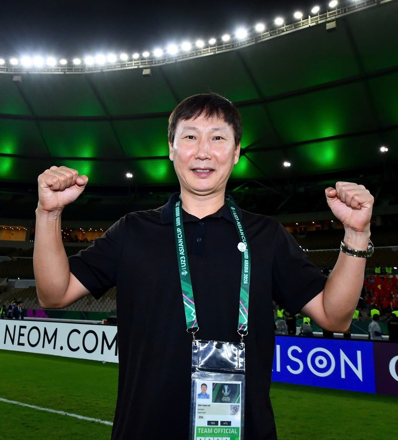 HLV Trung Quốc nói bất ngờ về U.23 Việt Nam, HLV Uzbekistan mách nước cho thầy Kim- Ảnh 2.