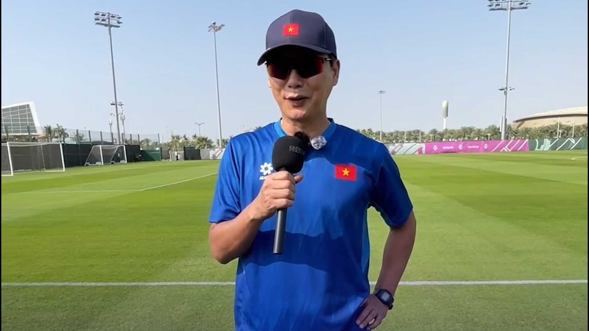 Không nghỉ ngơi, U.23 Việt Nam tập ngay cho bán kết: HLV Kim 'nhớ phở nhưng đợi xong 2 trận cuối’ - Ảnh 2.