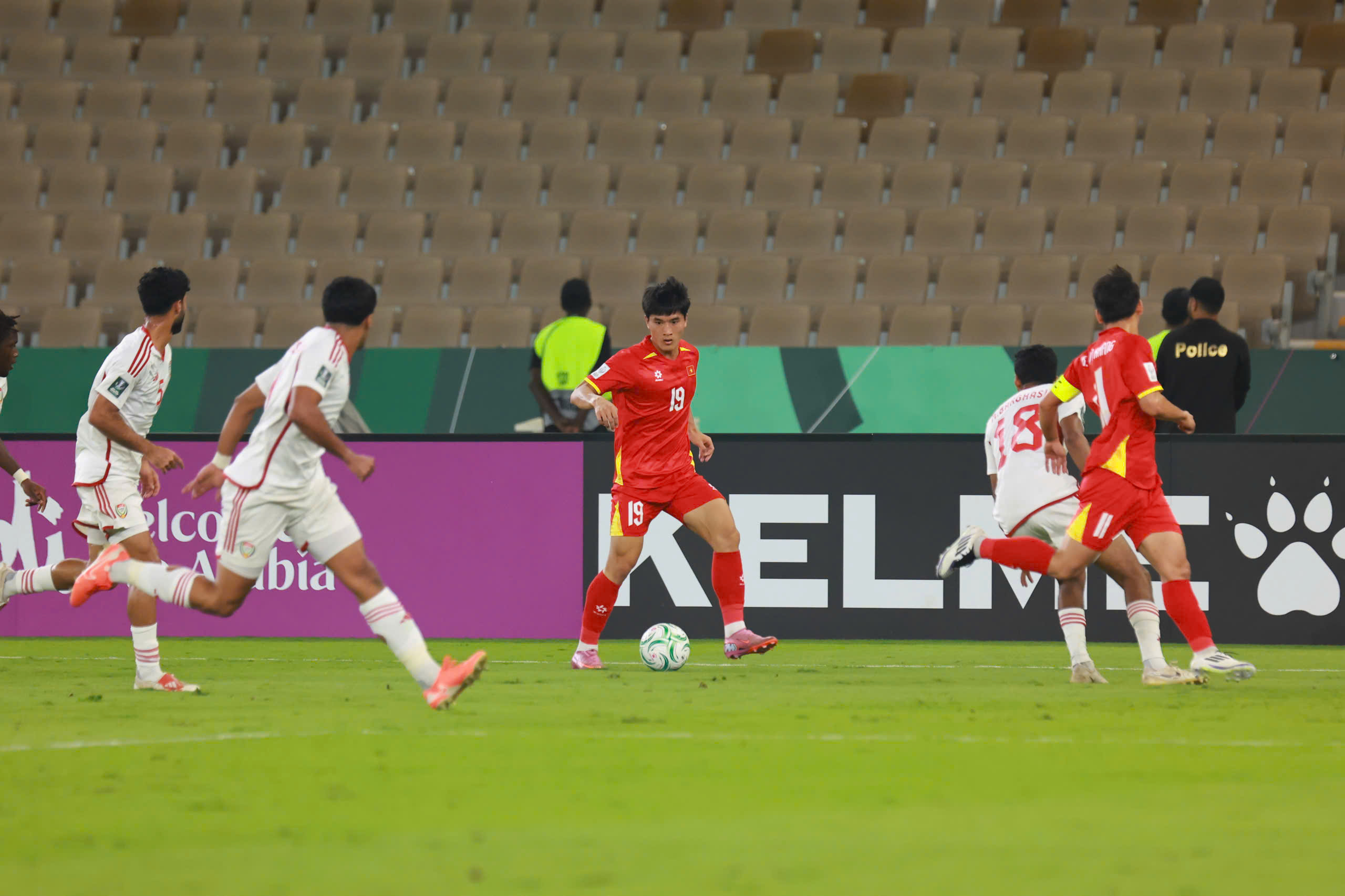 Lịch thi đấu mới nhất U.23 Việt Nam - U.23 Trung Quốc bán kết châu Á: Xem kênh nào, vào mấy giờ?- Ảnh 1.