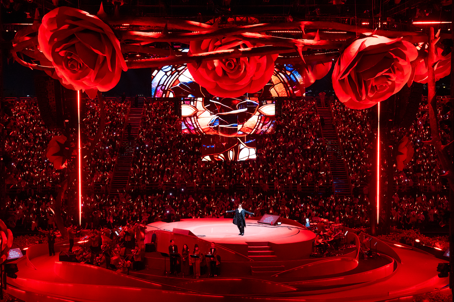 Hà Anh Tuấn dành 1 tỉ đồng giúp đỡ bệnh nhân ung thư về quê đón tết - Ảnh 1.