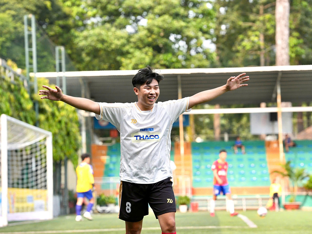 Siêu phẩm để đời của chàng tiền vệ quê An Giang- Ảnh 1.