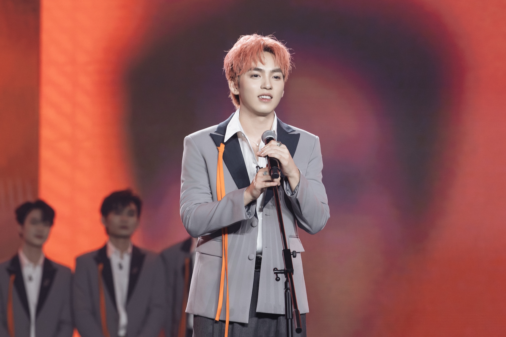 Nh&oacute;m nhạc thần tượng bước ra từ 'T&acirc;n binh to&agrave;n năng' lộ diện  - Ảnh 9.