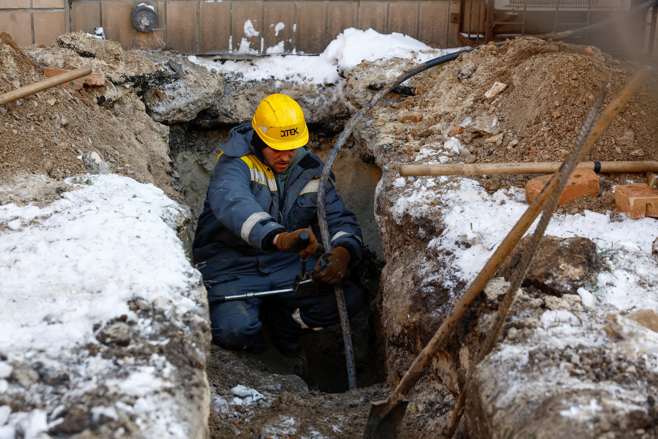 Chiến sự Ukraine ngày 1.426: Kyiv gây thiệt hại khoảng 4 tỉ USD cho phòng không Nga? - Ảnh 1.