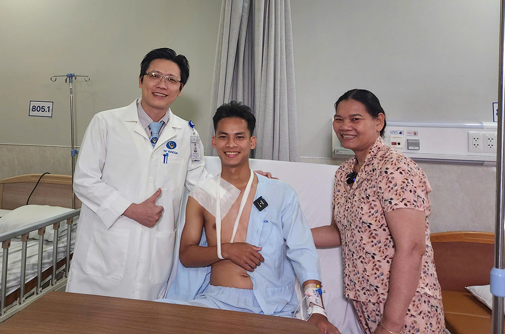 Giấc mơ sân cỏ vẫn còn với Phú Thịnh- Ảnh 3. Giấc mơ sân cỏ vẫn còn với Phú Thịnh- Ảnh 3.