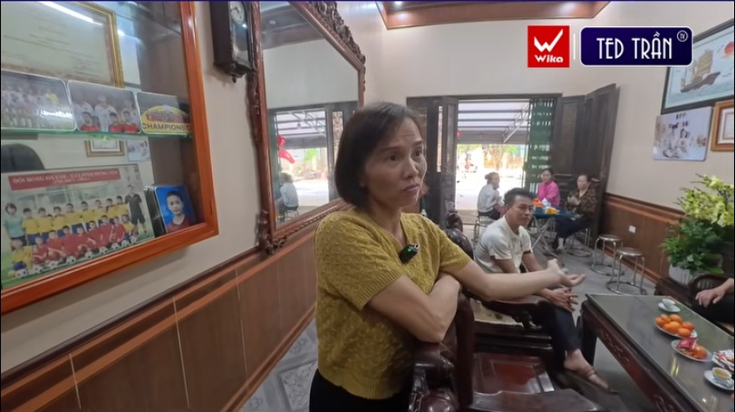 Minh Phúc từng khóc khi bị ‘cấm’ theo bóng đá khiến gia đình phải họp khẩn và cái kết…- Ảnh 1.