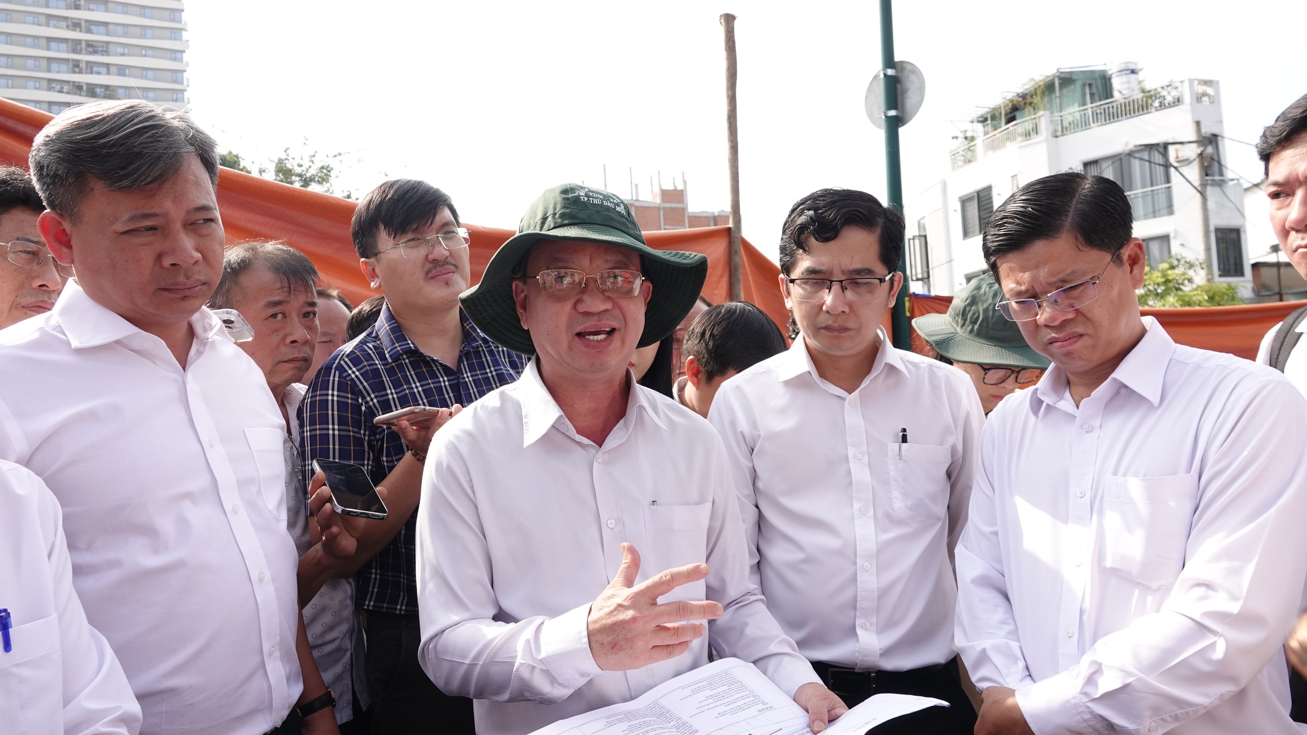 Ch&acirc;n dung l&atilde;nh đạo UBND TP . HCM nhiệm kỳ 2026 - 2031 với những đổi mới đ&aacute;ng ch&uacute; &yacute; - Ảnh 7.