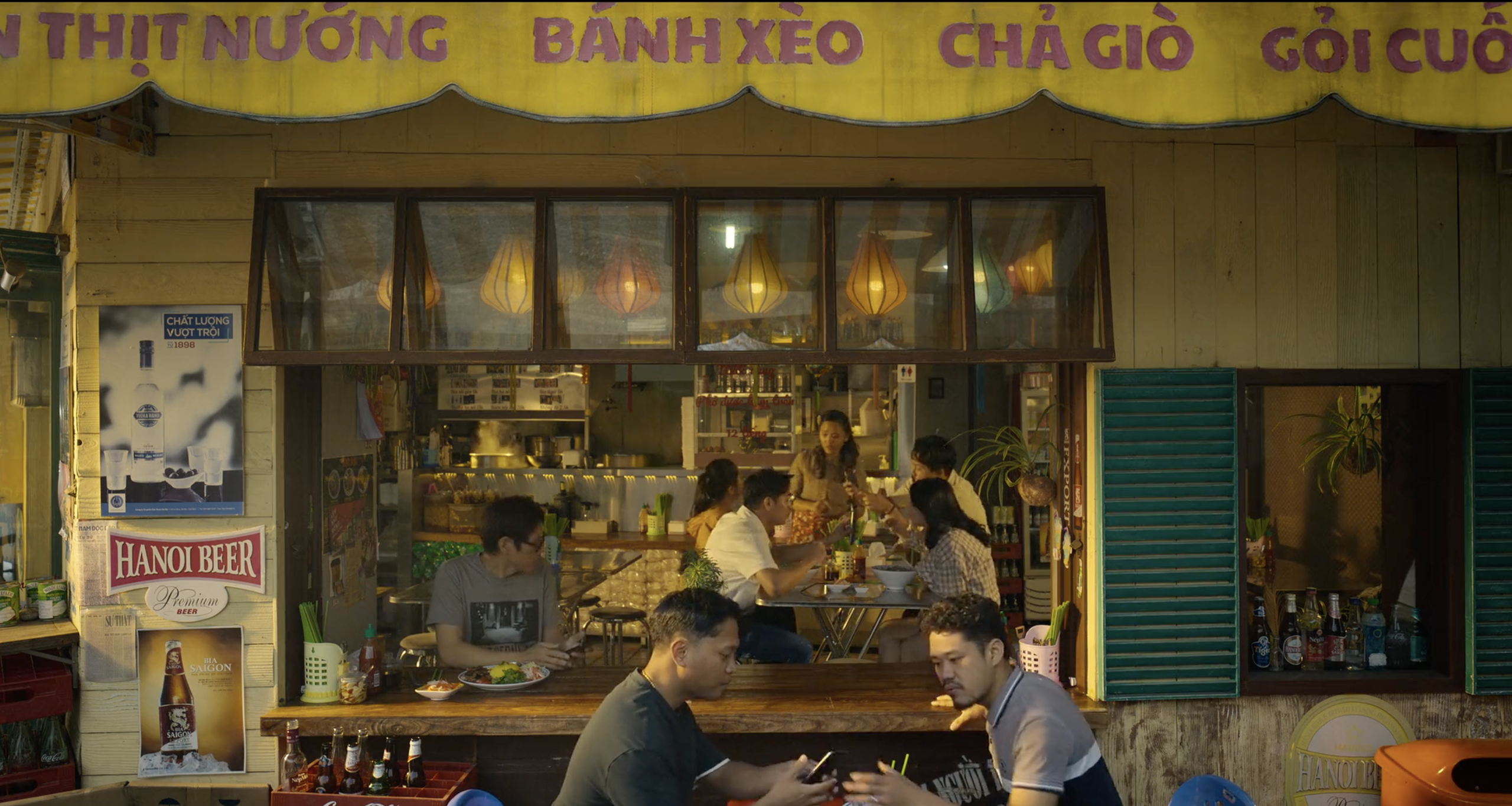 Bánh xèo, chả giò, gỏi cuốn xuất hiện trong phim Hàn đang gây sốt  - Ảnh 1.