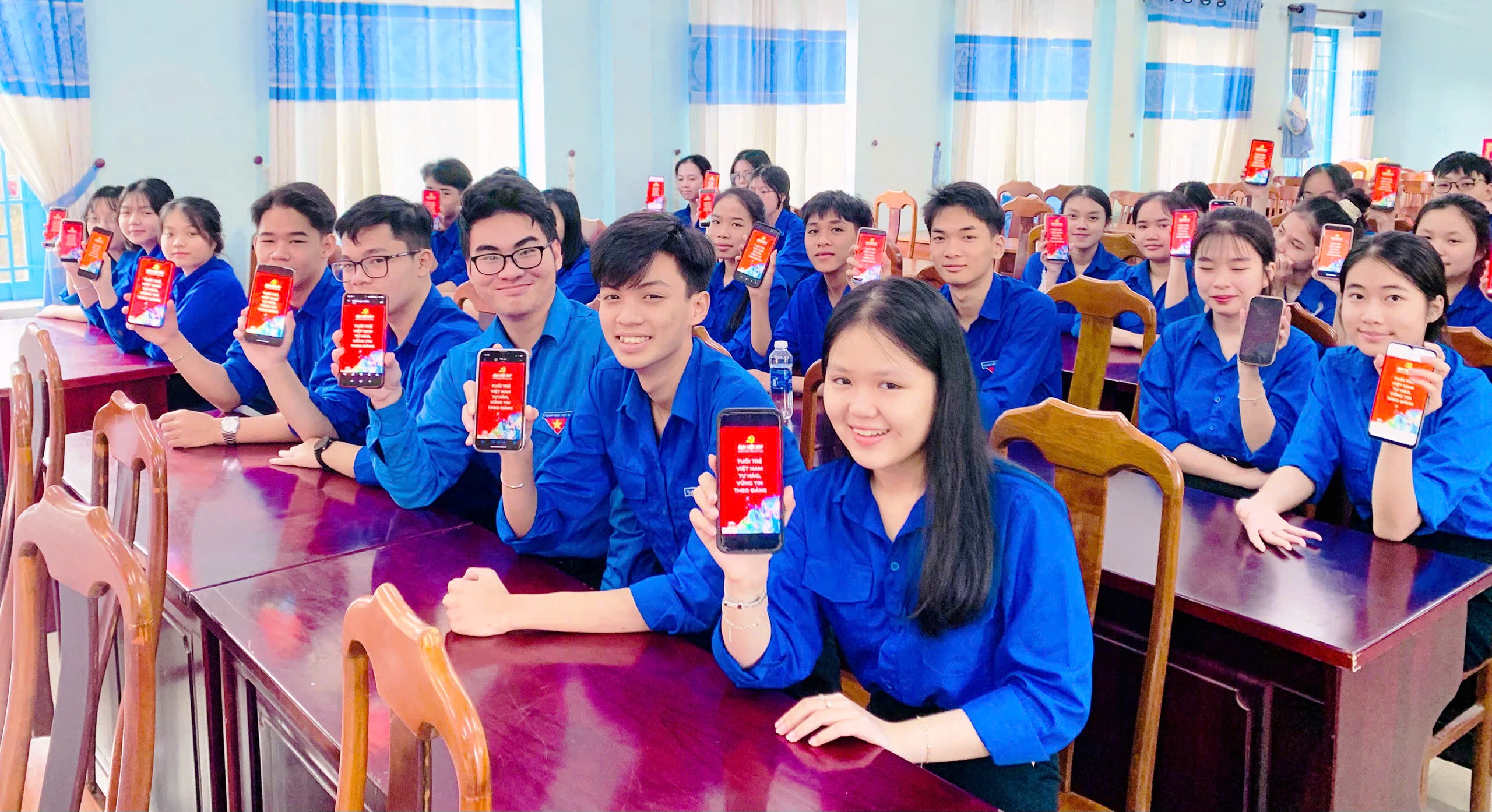 Tuổi trẻ Đ&agrave; Nẵng trang nghi&ecirc;m Lễ Ch&agrave;o cờ hướng về Đại hội đại biểu to&agrave;n quốc - Ảnh 11.