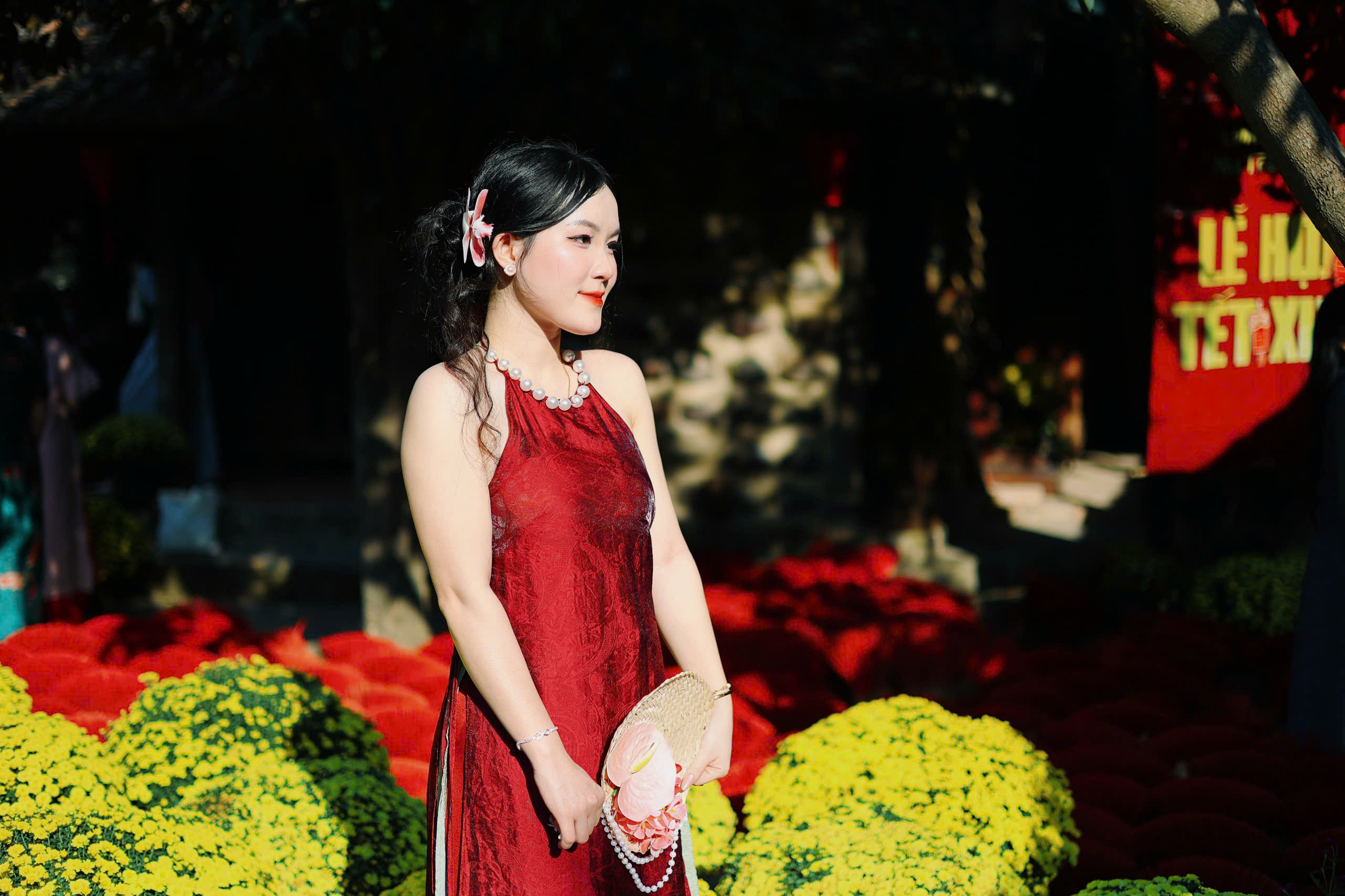 ‘Phim trường’ tết xưa tại Nha Trang khiến giới trẻ mê mẩn check-in - Ảnh 9.