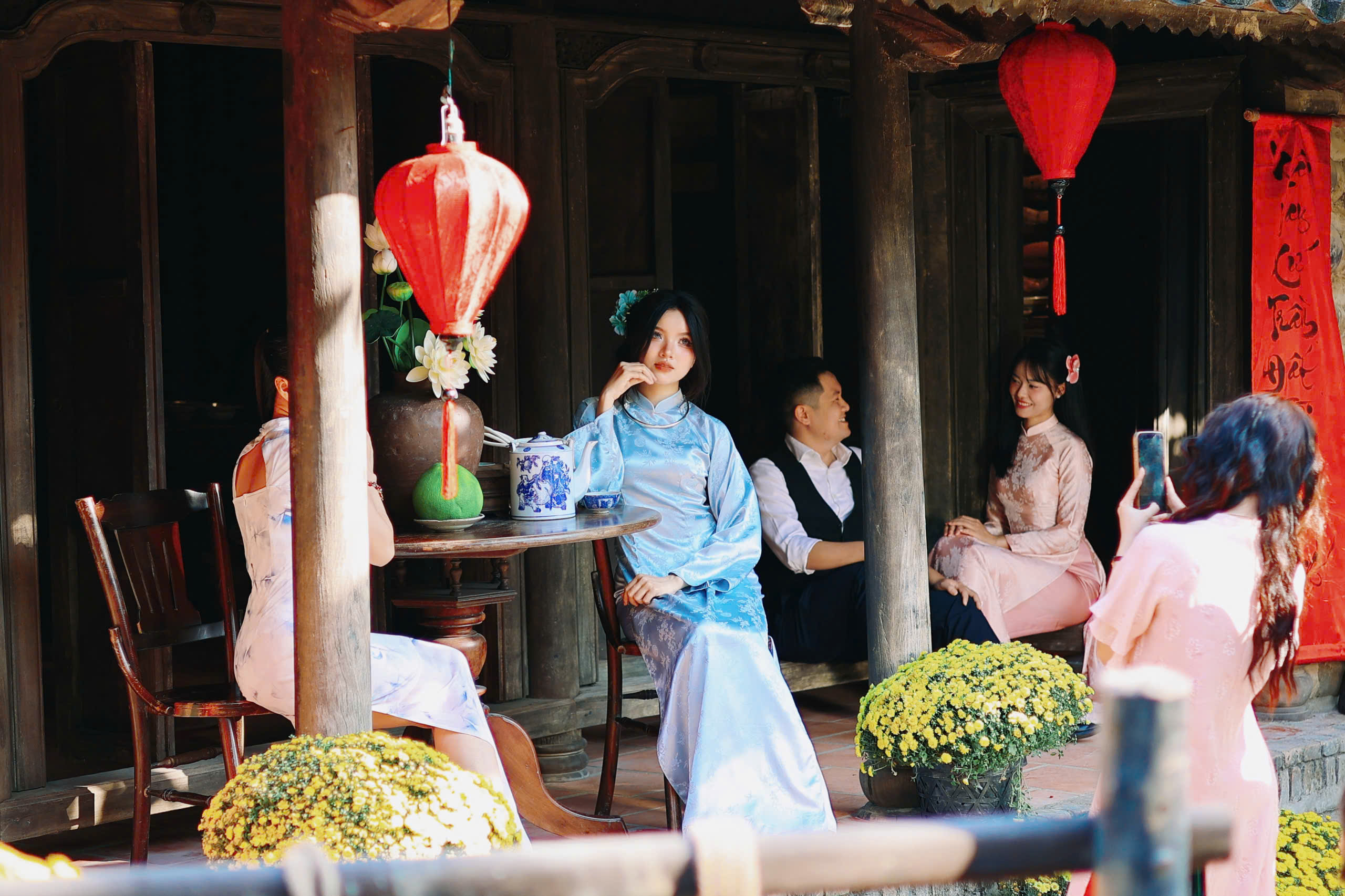 ‘Phim trường’ tết xưa tại Nha Trang khiến giới trẻ mê mẩn check-in - Ảnh 5.