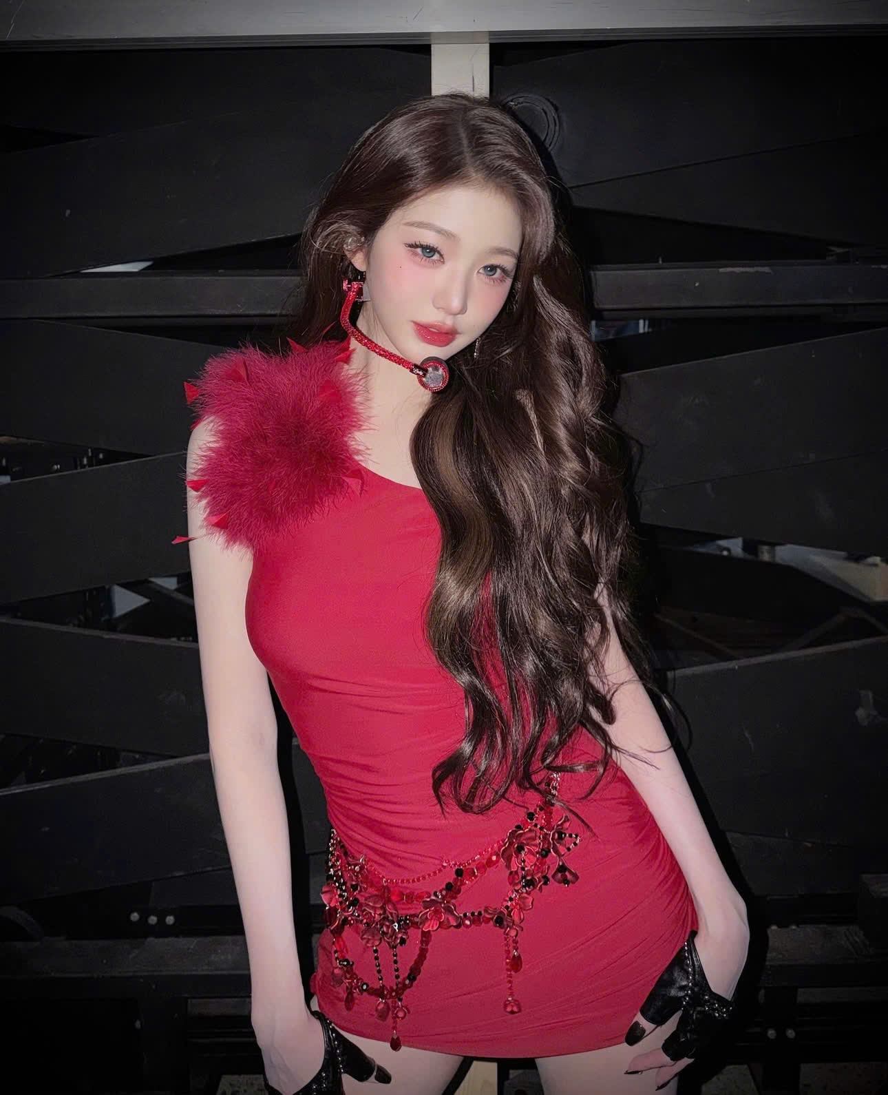 Jang Won Young (IVE) đối mặt chỉ trích vì phát ngôn liên quan đến Hồng Kông - Ảnh 2.