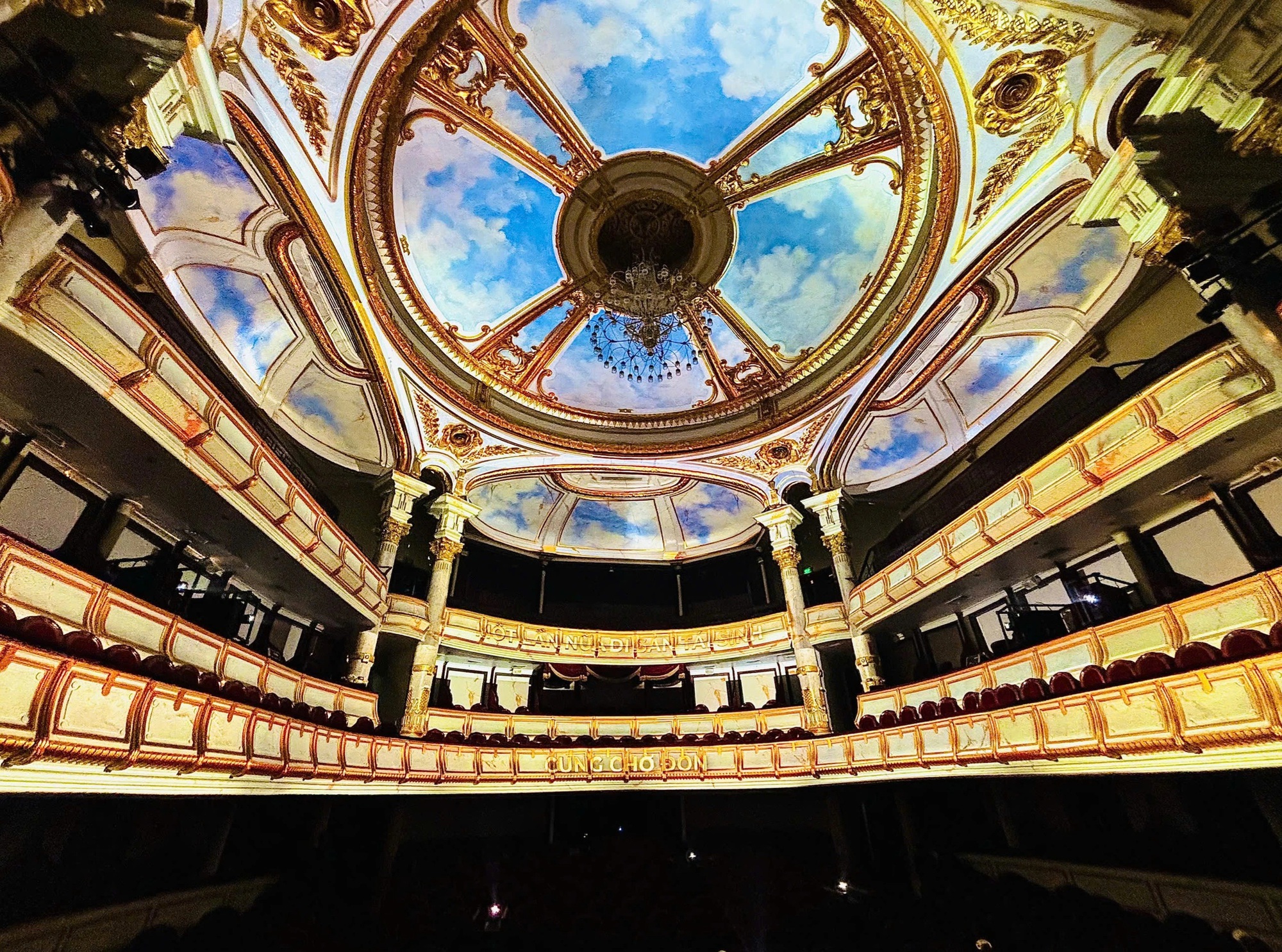 Công trình ở Hà Nội vào top kiến trúc ngoạn mục nhất châu Á - Ảnh 10.