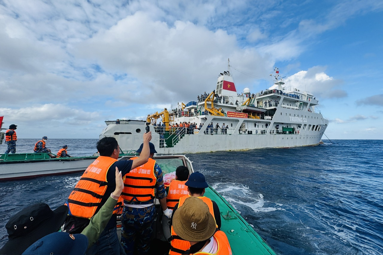 Chùm ảnh độc quyền: Trường Sa những ngày giáp Tết Bính Ngọ 2026 - Ảnh 7.