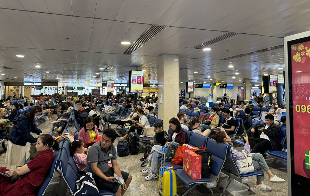 'Mỏ vàng' du lịch tết- Ảnh 2.