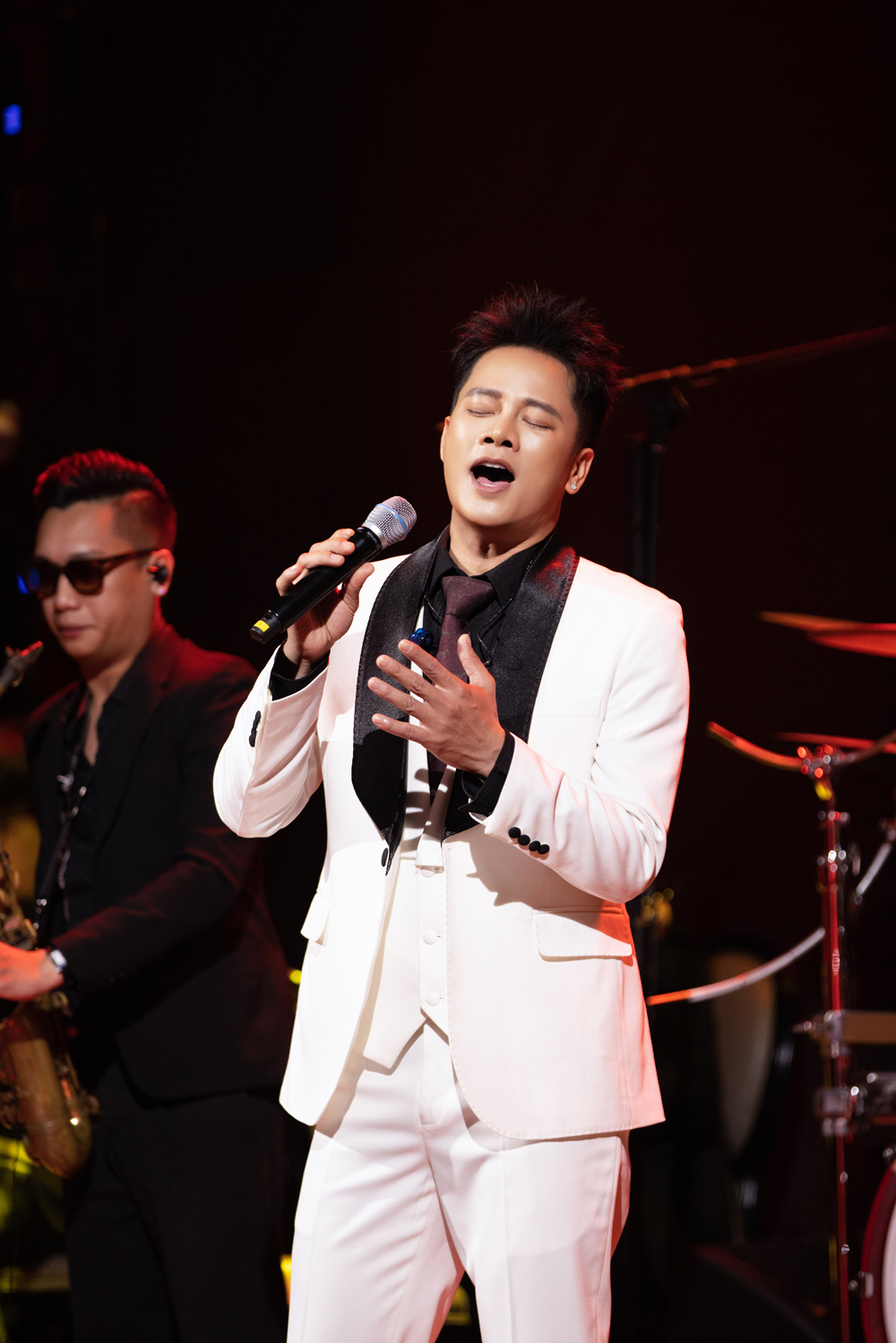 Anh Quân Idol: Tôi từng là ca sĩ người ta biết giọng, không biết tên - Ảnh 3.