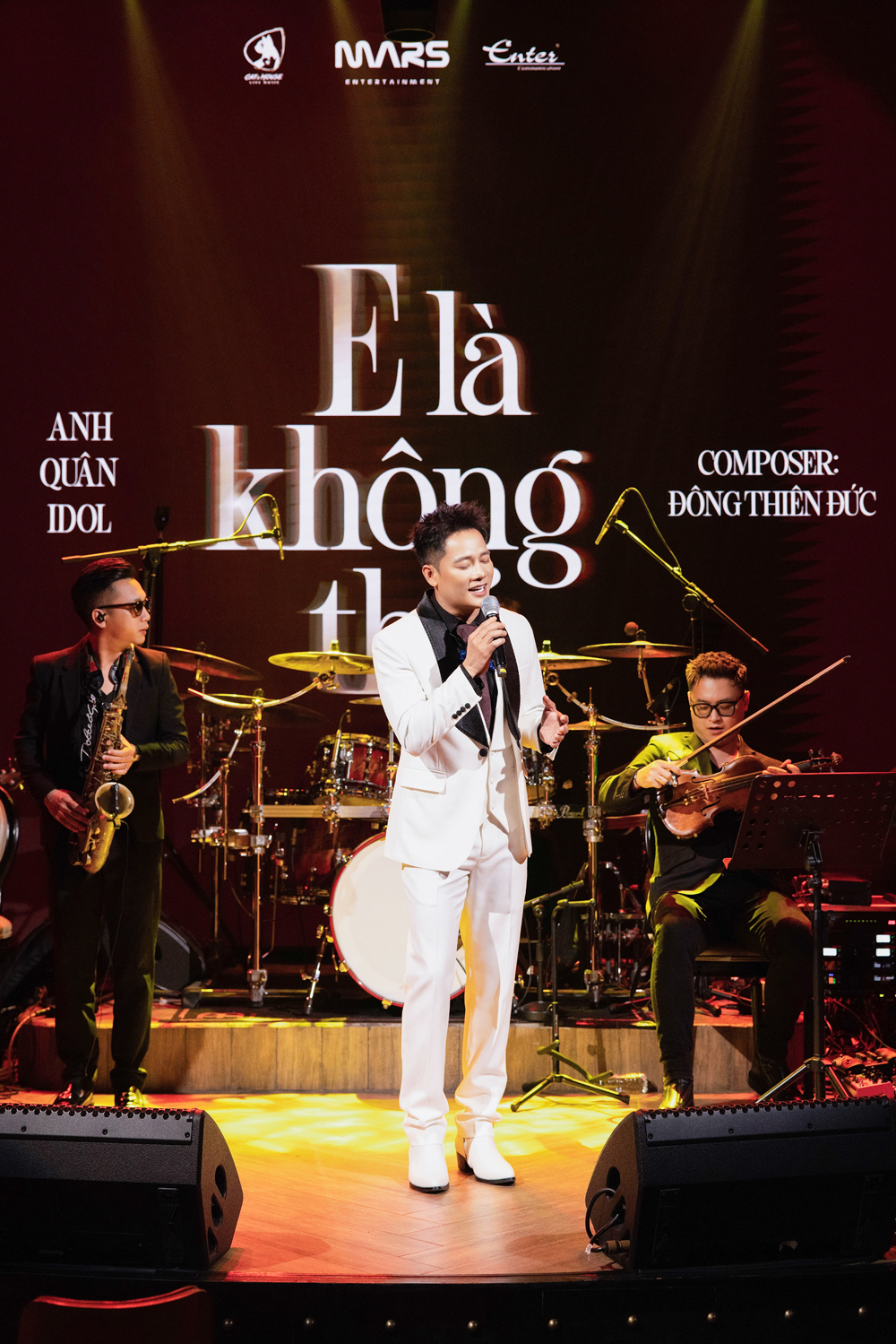 Anh Quân Idol: Tôi từng là ca sĩ người ta biết giọng, không biết tên - Ảnh 2.