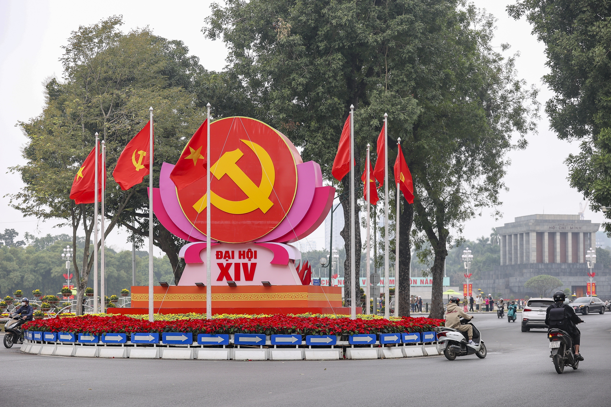 Chương trình hành động của Trung ương Đảng thực hiện Nghị quyết Đại hội XIV- Ảnh 2. Chương trình hành động của Trung ương Đảng thực hiện Nghị quyết Đại hội XIV- Ảnh 2.