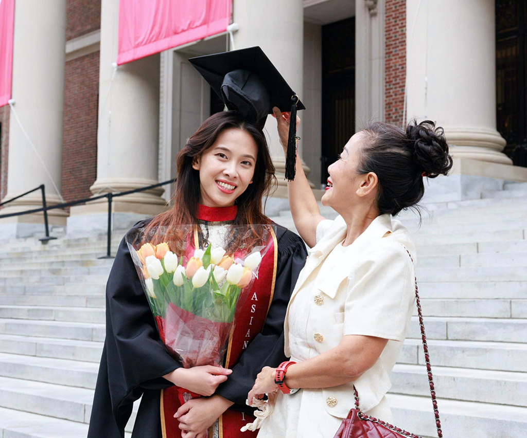 C&ocirc; g&aacute;i Việt tại Mỹ s&aacute;ng tạo AI gi&uacute;p x&oacute;a r&agrave;o cản ng&ocirc;n ngữ trong y tế - Ảnh 2.