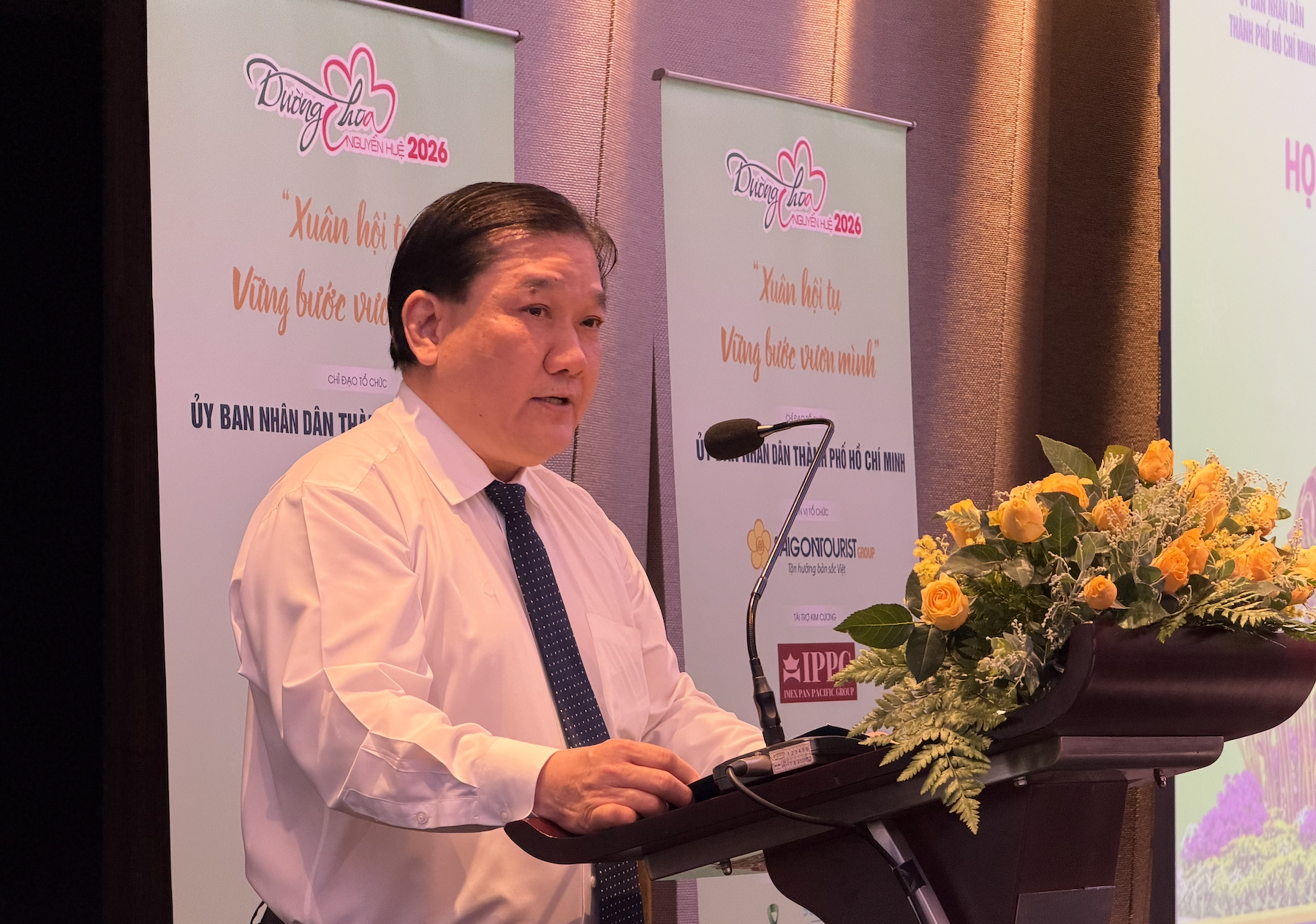 S&aacute;u ng&agrave;y nữa thi c&ocirc;ng Đường hoa Nguyễn Huệ Tết B&iacute;nh Ngọ 2026- Ảnh 1.