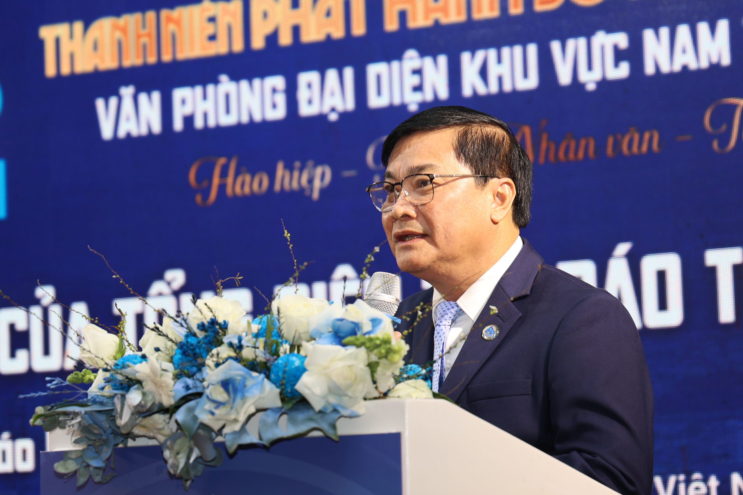 Kỷ niệm 40 năm B&aacute;o Thanh Ni&ecirc;n v&agrave; h&agrave;nh tr&igrave;nh &lsquo;vượt kh&oacute;&rsquo;- Ảnh 2.