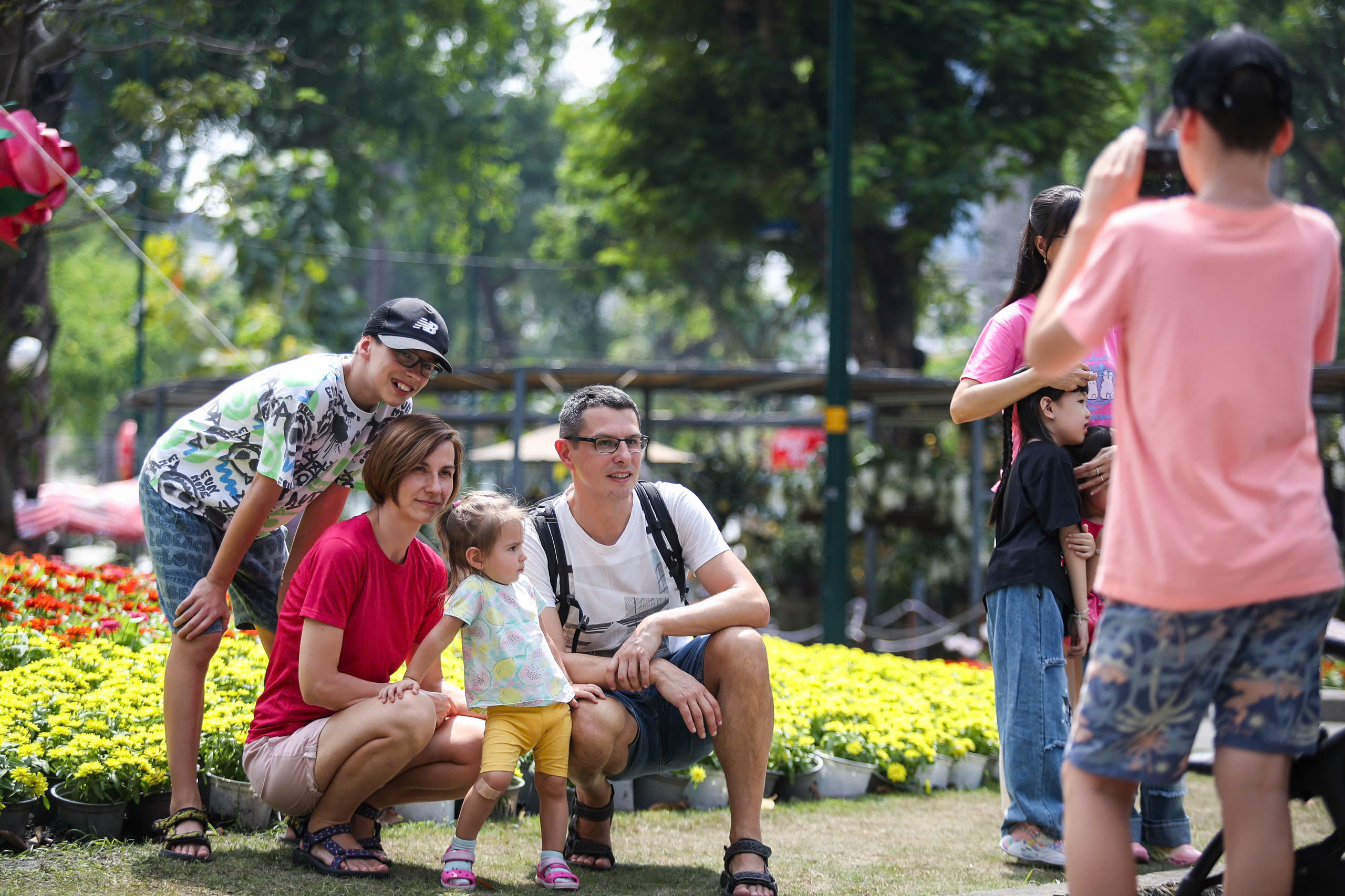 Hội hoa xuân ở TP.HCM rộn ràng chưa từng có- Ảnh 3.