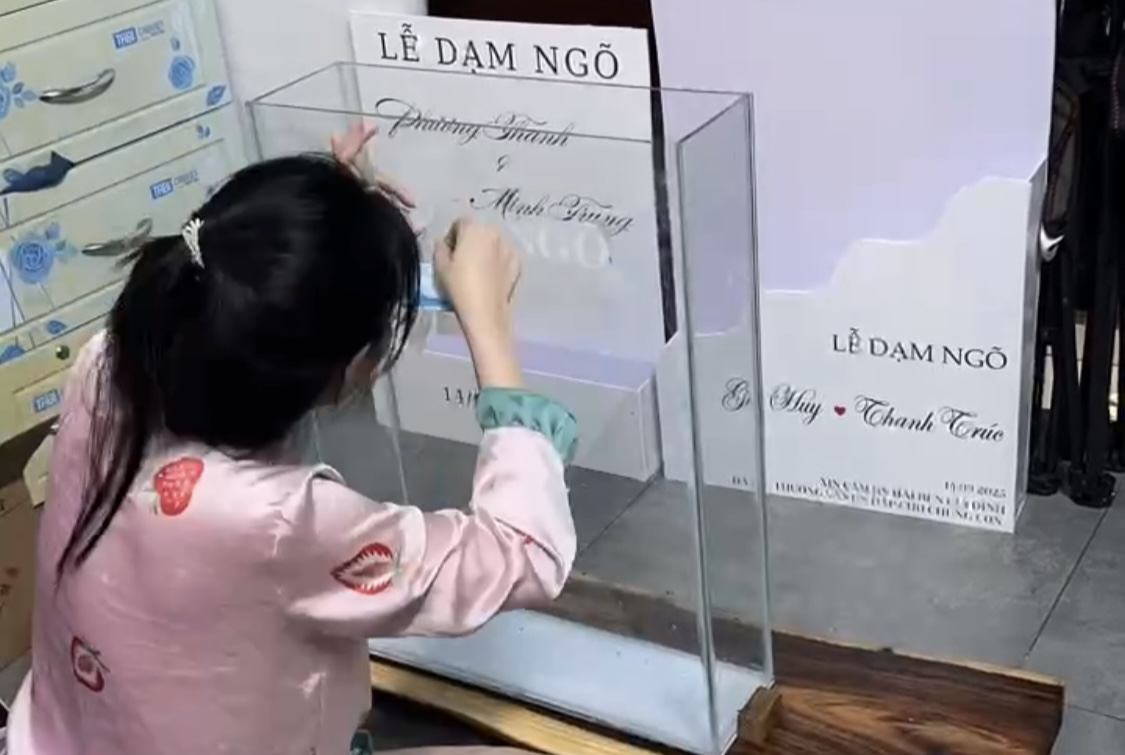 Nghề tay trái của dân văn phòng dịp gần tết - Ảnh 1. Nghề tay trái của dân văn phòng dịp gần tết - Ảnh 1.