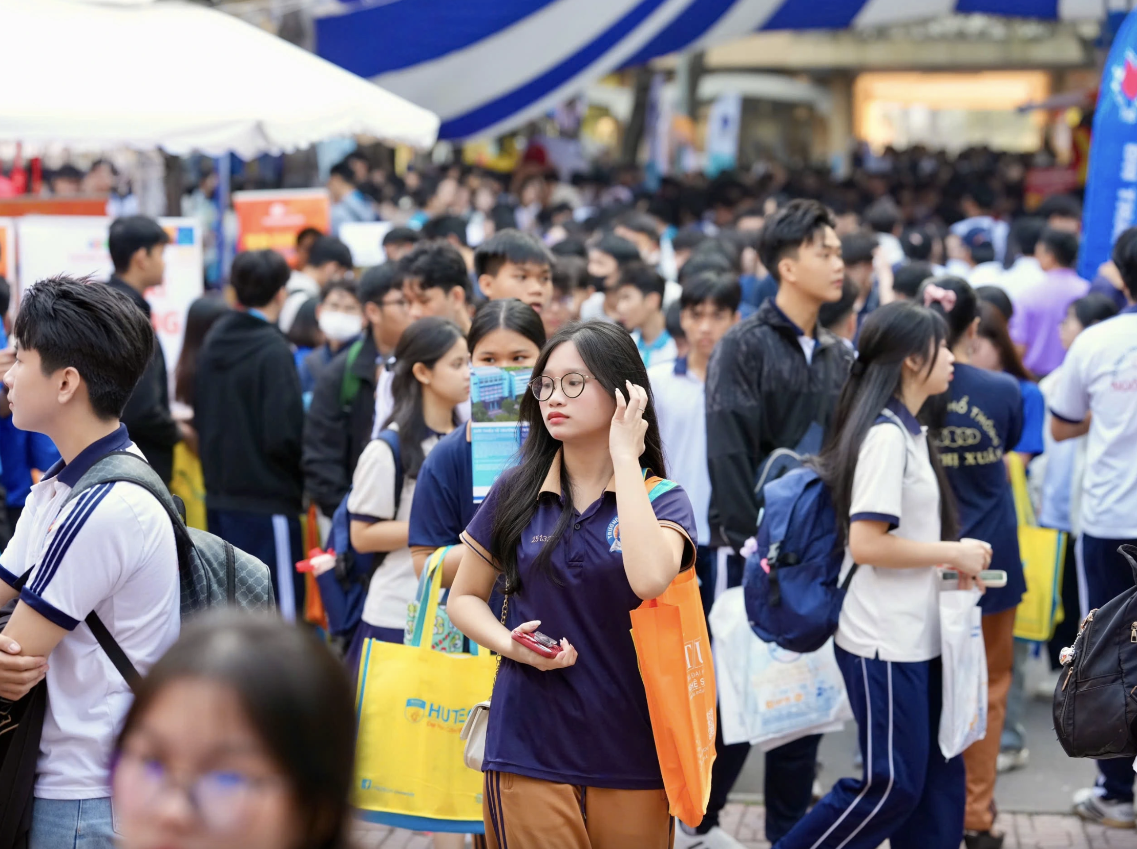 Bộ GD-ĐT th&ocirc;ng tin về kỳ thi tuyến sinh ĐH 2026 tại ng&agrave;y hội Tư vấn m&ugrave;a thi- Ảnh 1.