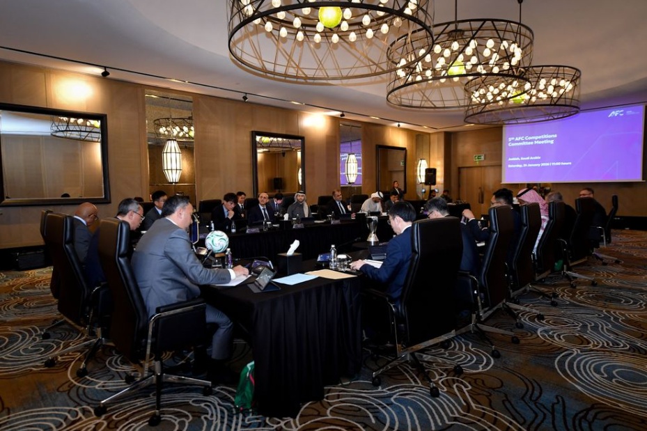 Chủ tịch VFF Trần Quốc Tuấn chủ trì họp AFC: Việt Nam thêm cơ hội dự Cúp C1 châu Á- Ảnh 2. Chủ tịch VFF Trần Quốc Tuấn chủ trì họp AFC: Việt Nam thêm cơ hội dự Cúp C1 châu Á- Ảnh 2.