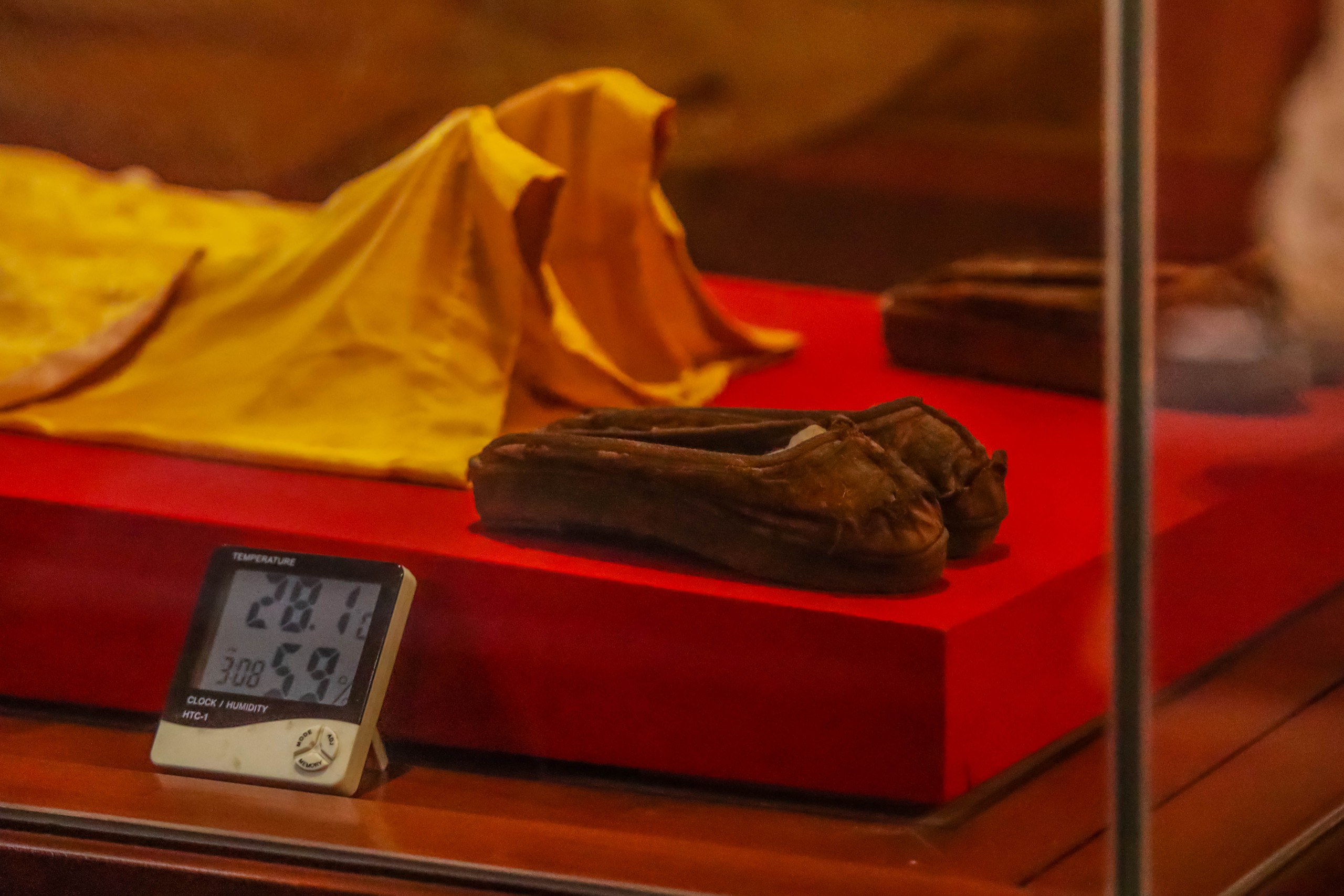 Bí ẩn thi thể nữ quý tộc xưa trong bảo tàng cổ nhất TP.HCM- Ảnh 10.