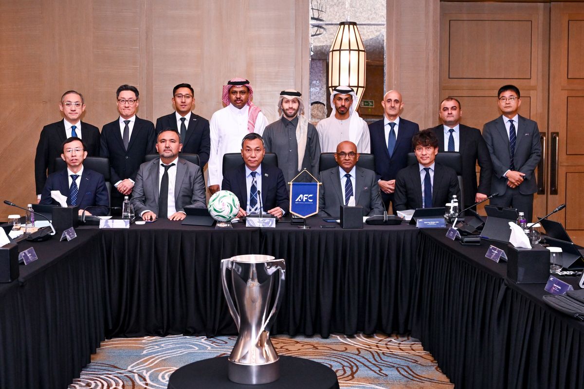 Chủ tịch VFF Trần Quốc Tuấn chủ trì họp AFC: Việt Nam thêm cơ hội dự Cúp C1 châu Á- Ảnh 1. Chủ tịch VFF Trần Quốc Tuấn chủ trì họp AFC: Việt Nam thêm cơ hội dự Cúp C1 châu Á- Ảnh 1.