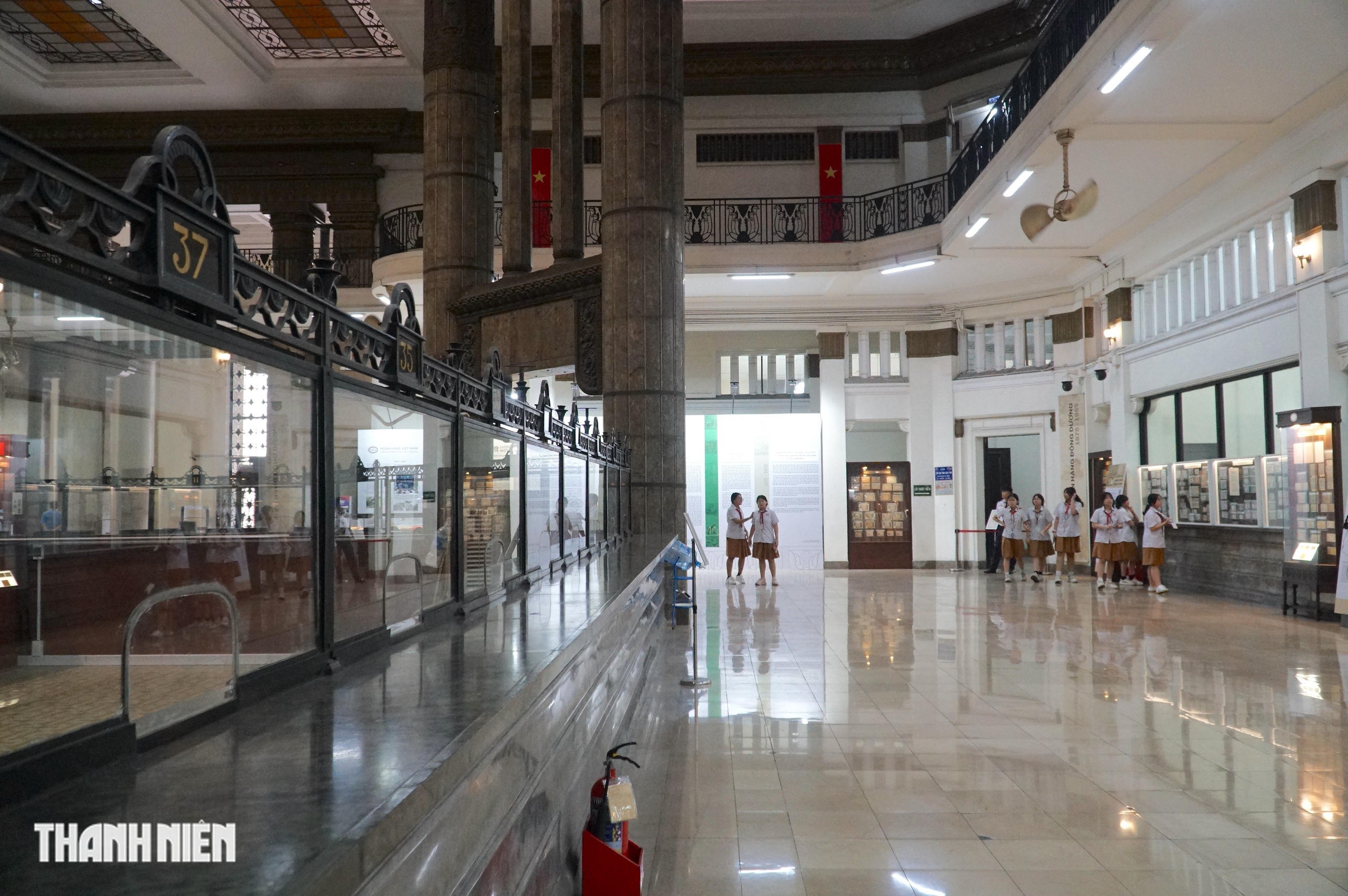 Kiến tr&uacute;c cổ b&ecirc;n trong mặt tiền Ng&acirc;n h&agrave;ng Nh&agrave; nước ở TP.HCM &iacute;t người biết - Ảnh 12.