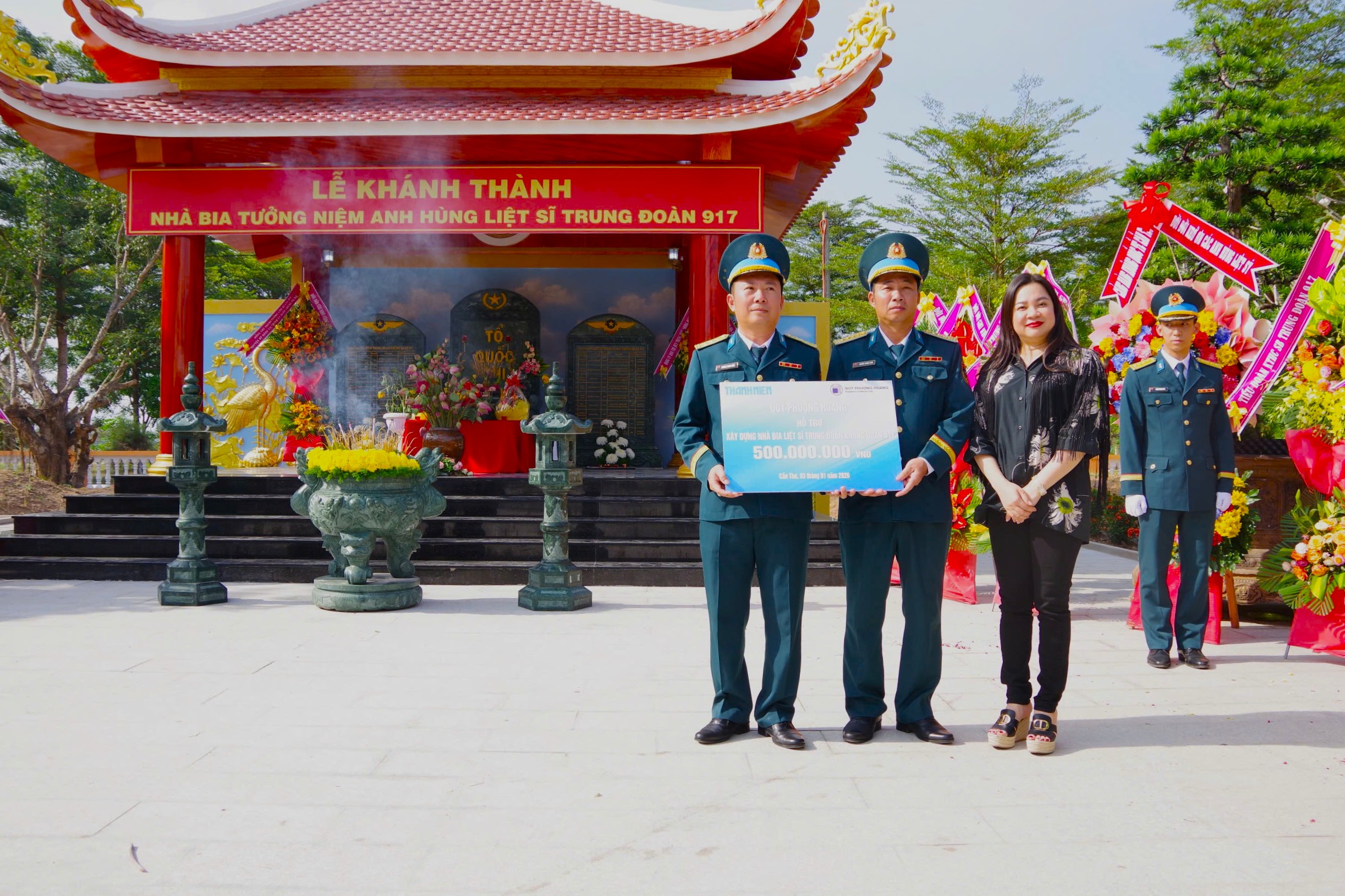 Khánh thành nhà bia tưởng niệm các anh hùng liệt sĩ Trung đoàn Không quân 917- Ảnh 5.