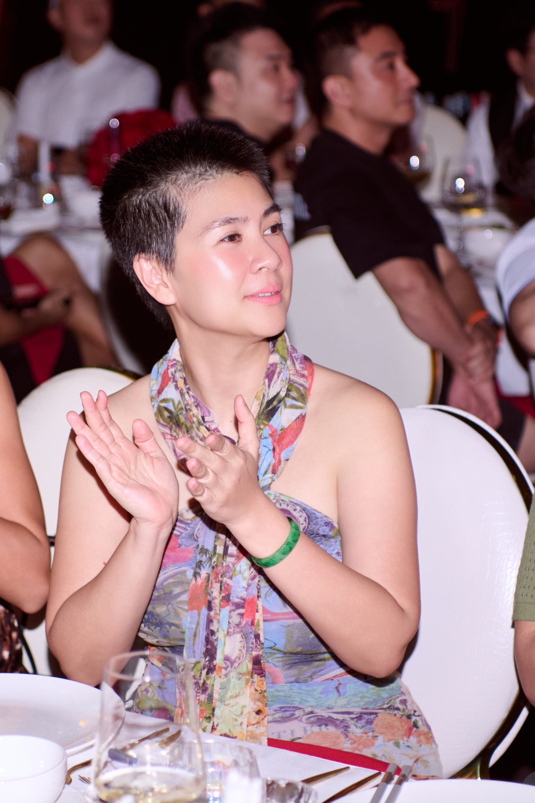 Diện mạo khác lạ của Chi Bảo và Kim Thư - Ảnh 5.