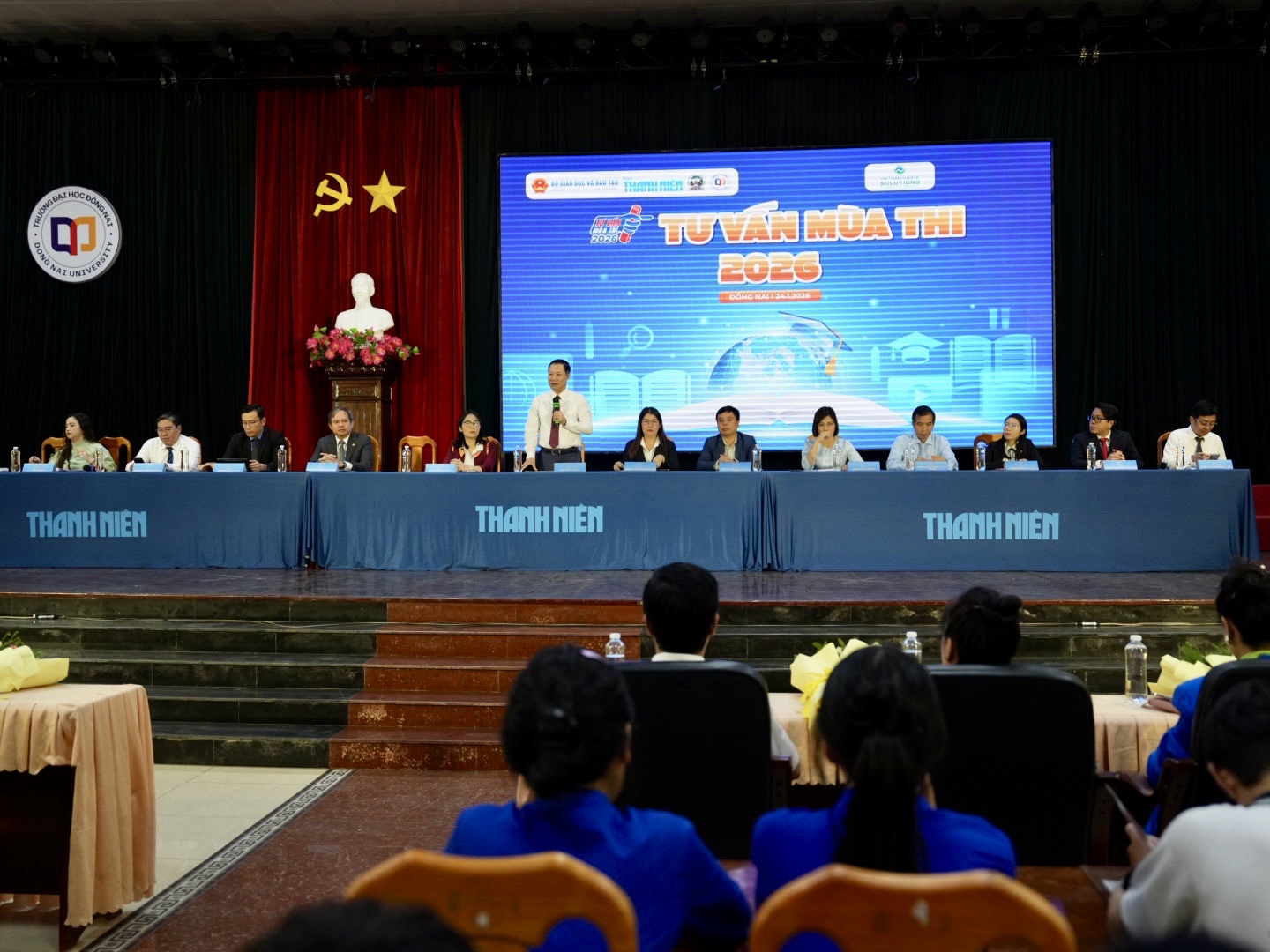 Bộ GD-ĐT th&ocirc;ng tin mới nhất về tuyển sinh đại học 2026 tại Tư vấn m&ugrave;a thi - Ảnh 10.