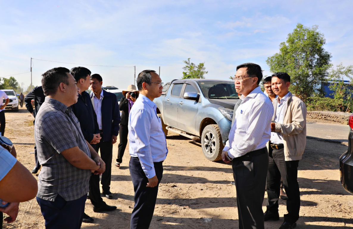 Cảnh báo nguy hiểm cho xe lưu thông trên đèo Đại Ninh , tuyến QL28B Lâm Đồng - Ảnh 9.