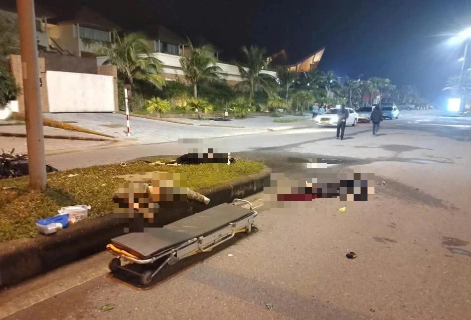 Quảng Trị: 3 người tử vong giữa đường, bên cạnh vỏ chai bia, bình xịt hơi cay- Ảnh 1.