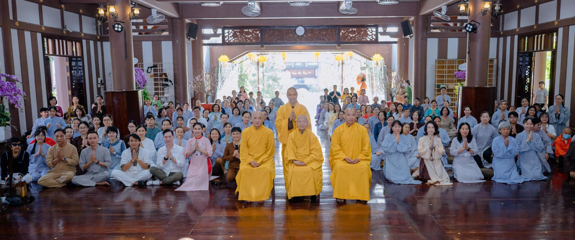 Trưởng l&atilde;o h&ograve;a thượng Th&iacute;ch Thiện Nhơn dự lễ kỷ niệm 120 năm tu viện Kh&aacute;nh An - Ảnh 6.