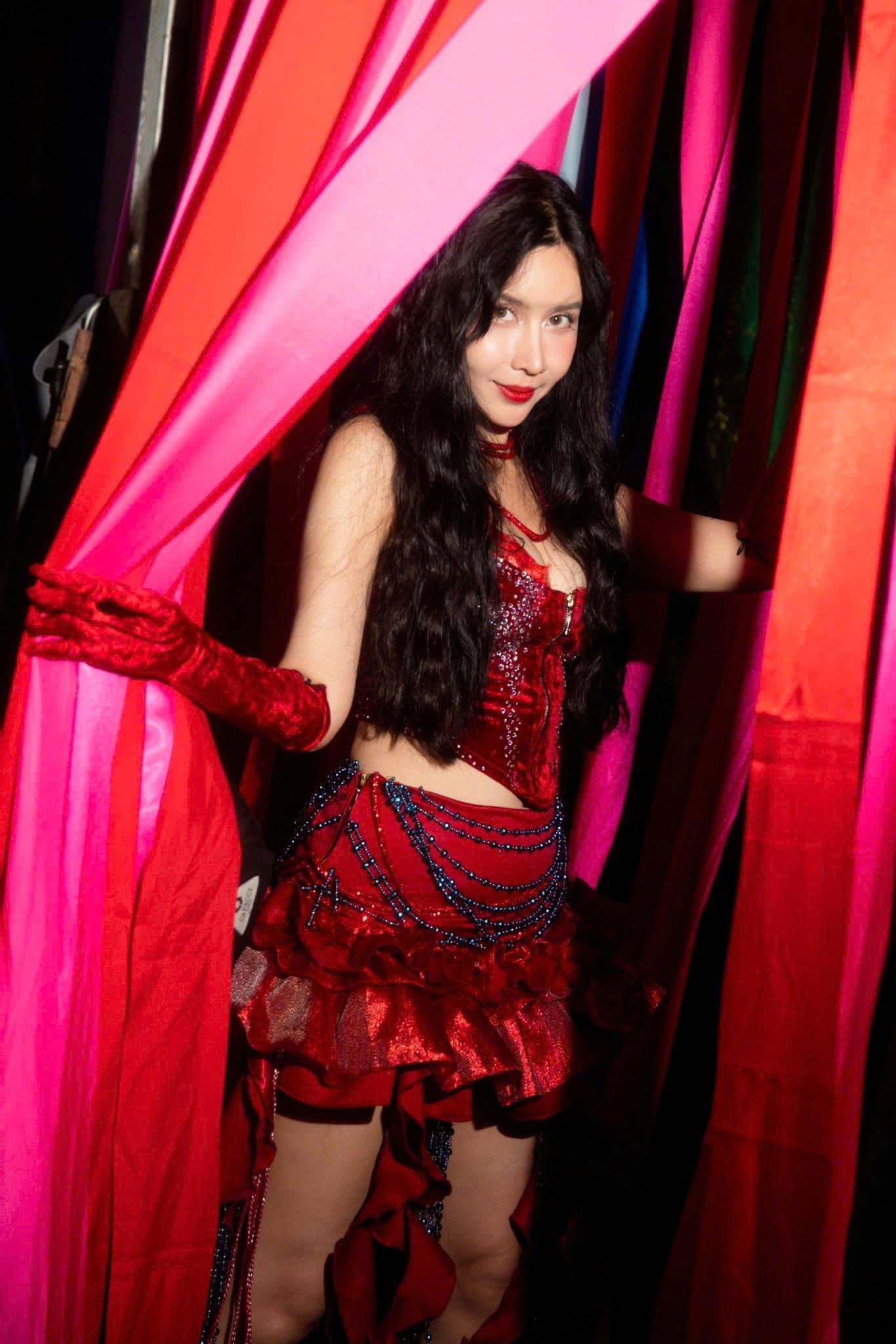  Sắc v&oacute;c tuổi 42 của ca sĩ Lưu Hương Giang - Ảnh 5.