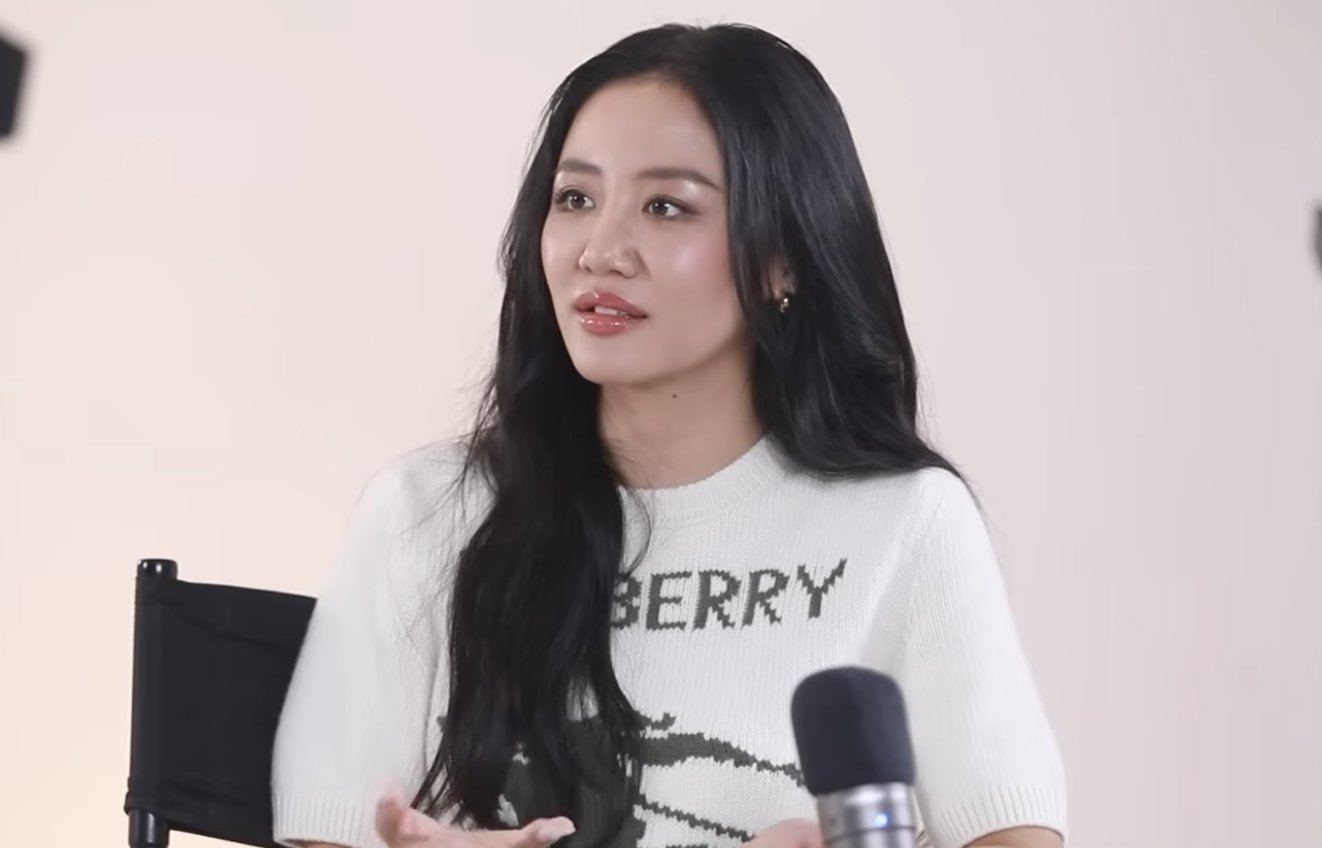 Văn Mai Hương: Từng bị giảng viên khuyên 'thôi đừng hát, về nhà bán cà phê' - Ảnh 1.